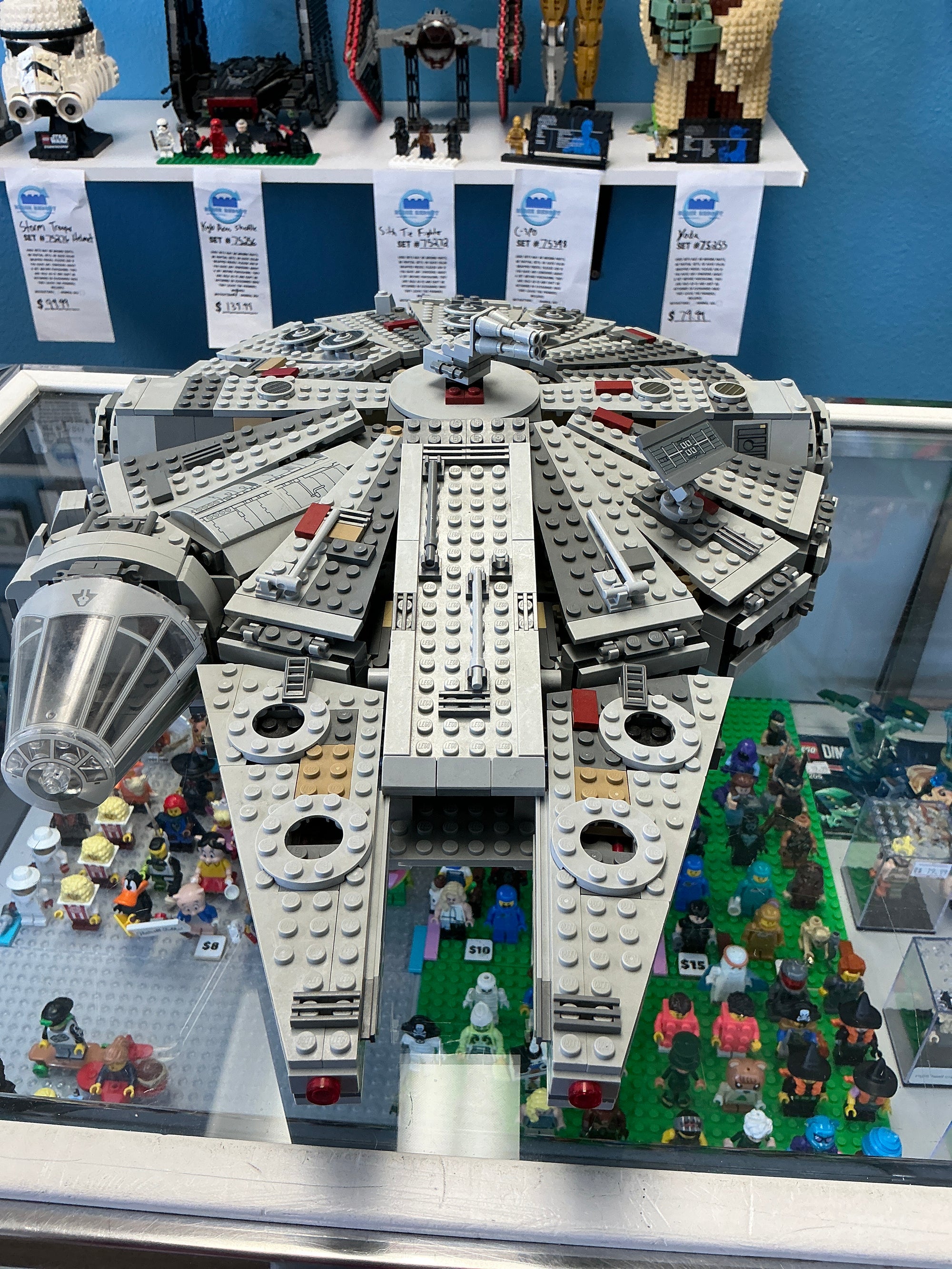 75105 Star Wars Millennium Falcon *NO FIGS, MISSING PARTS* - Used