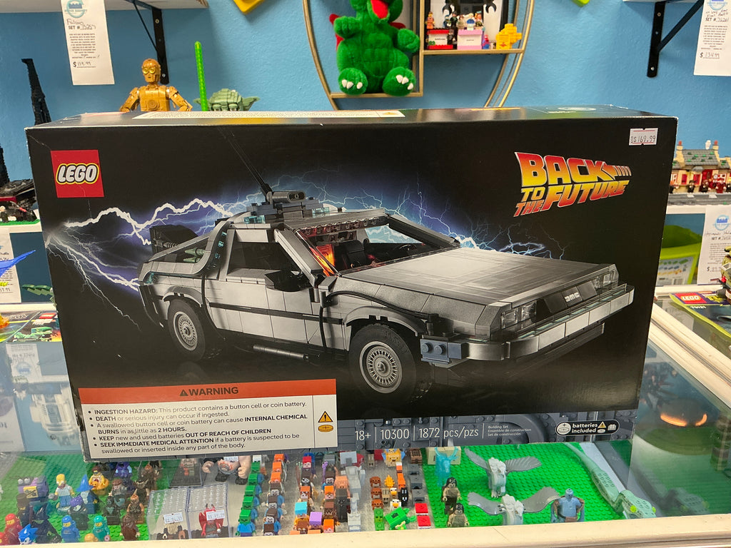 10300 Back to the Future DeLorean - Sealed