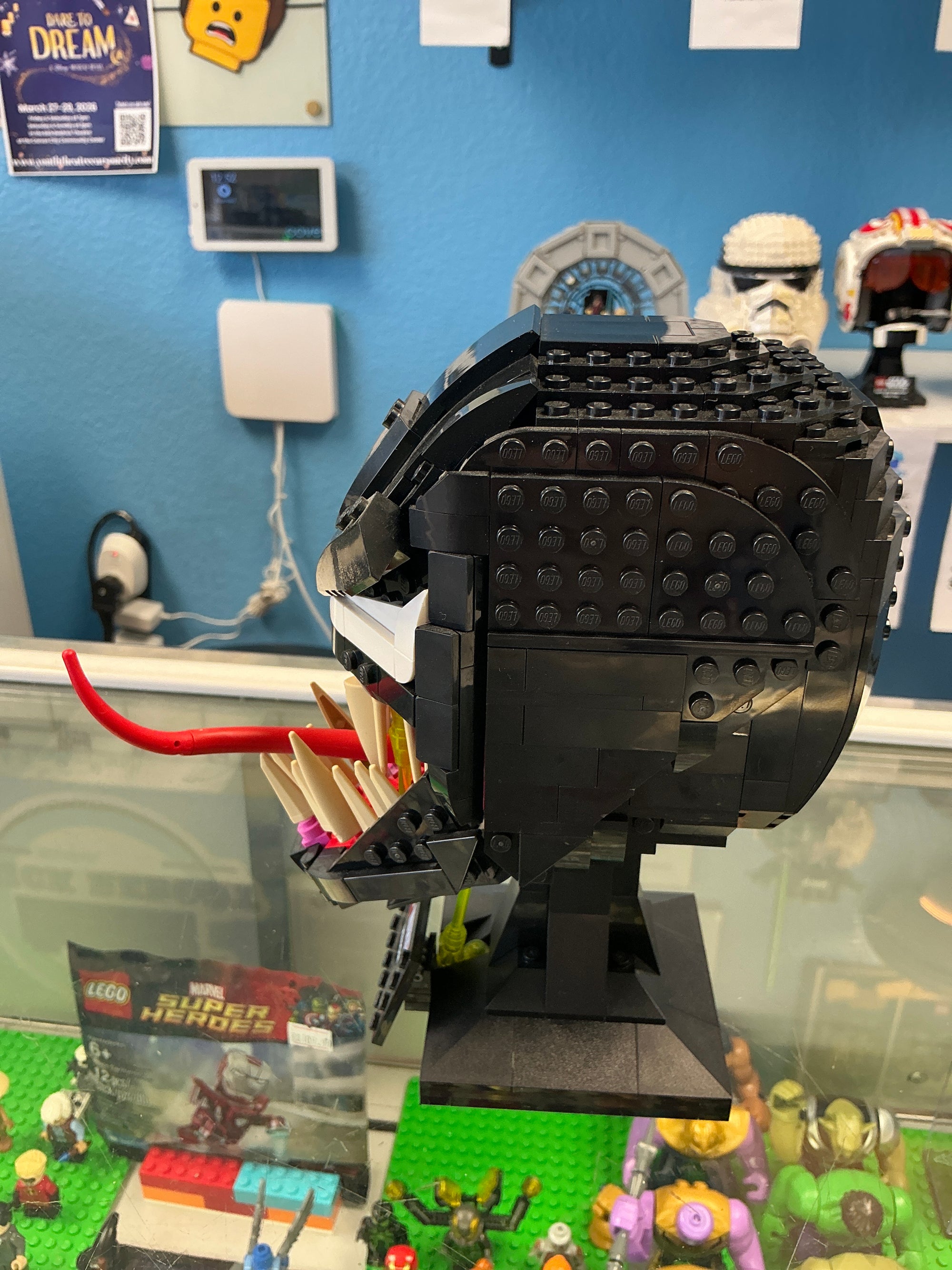 76187 Marvel Venom Head - Used