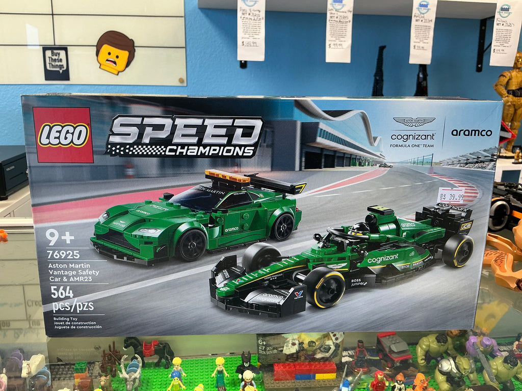 76925 Speed Champions Aston Martin Vantage Safety Car & AMR23 - Sealed