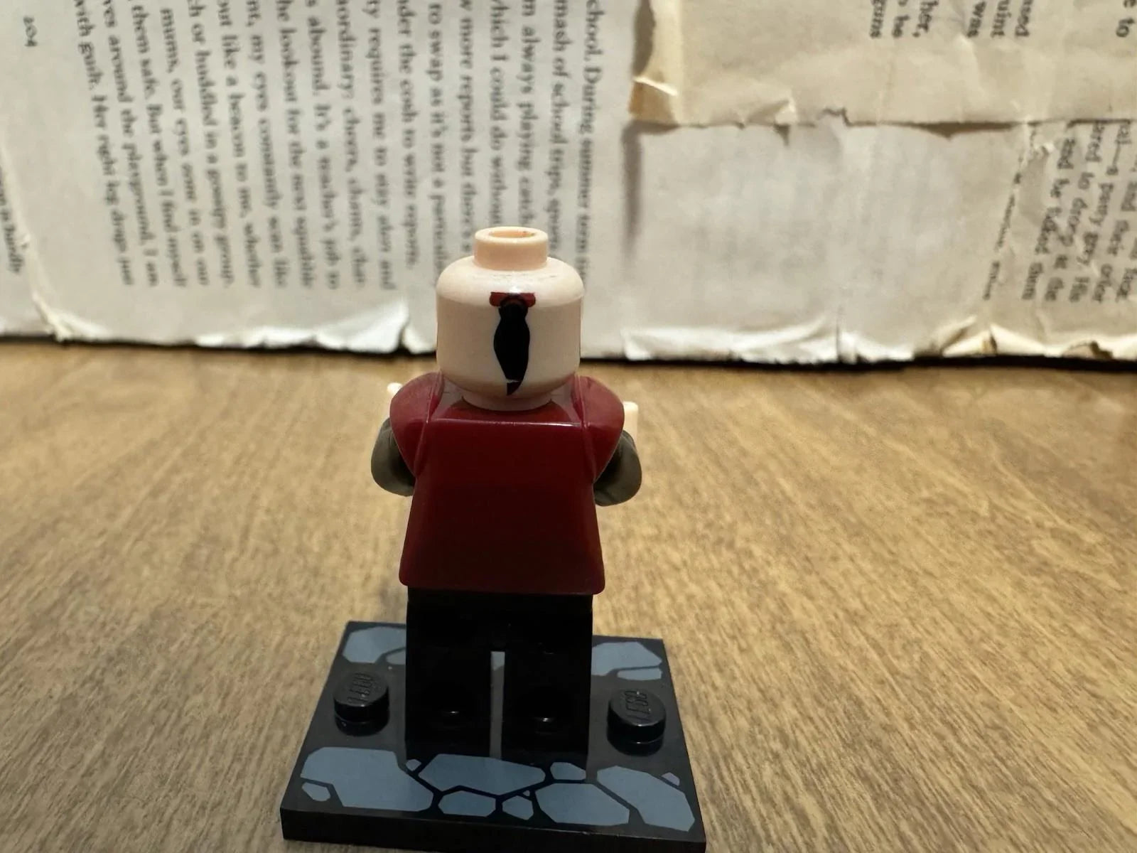 LEGO Avatar: The Last Airbender Prince Zuko minifigure Nickelodeon