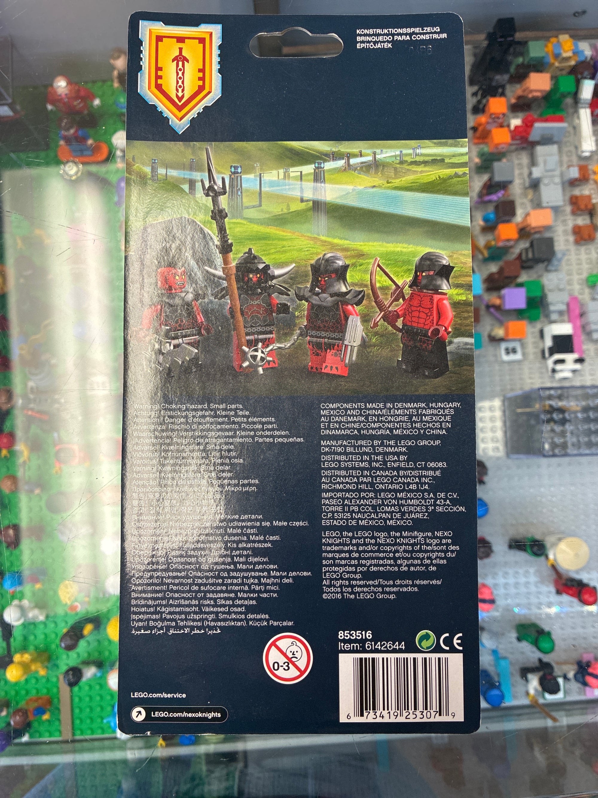 853516 Nexo Knights Figures - Sealed