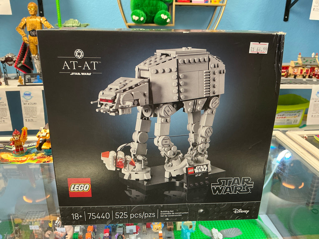 75440 Star Wars AT-AT *Box Damage* - Sealed