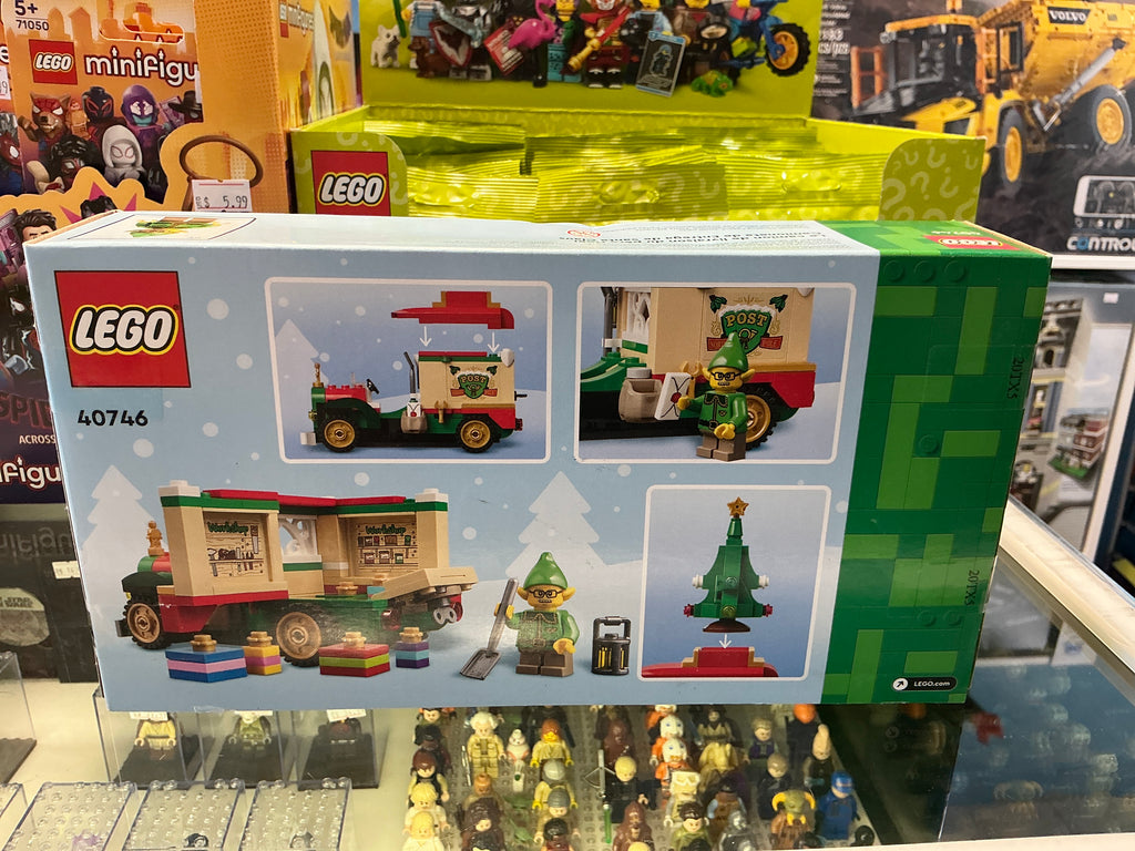 40746 Santa’s Delivery Truck *BOX DAMAGE * - Sealed