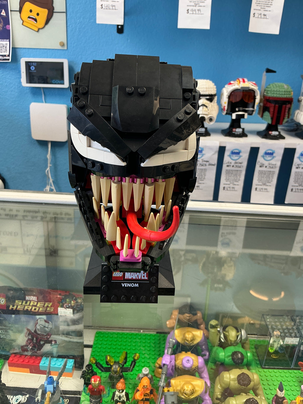 76187 Marvel Venom Head - Used