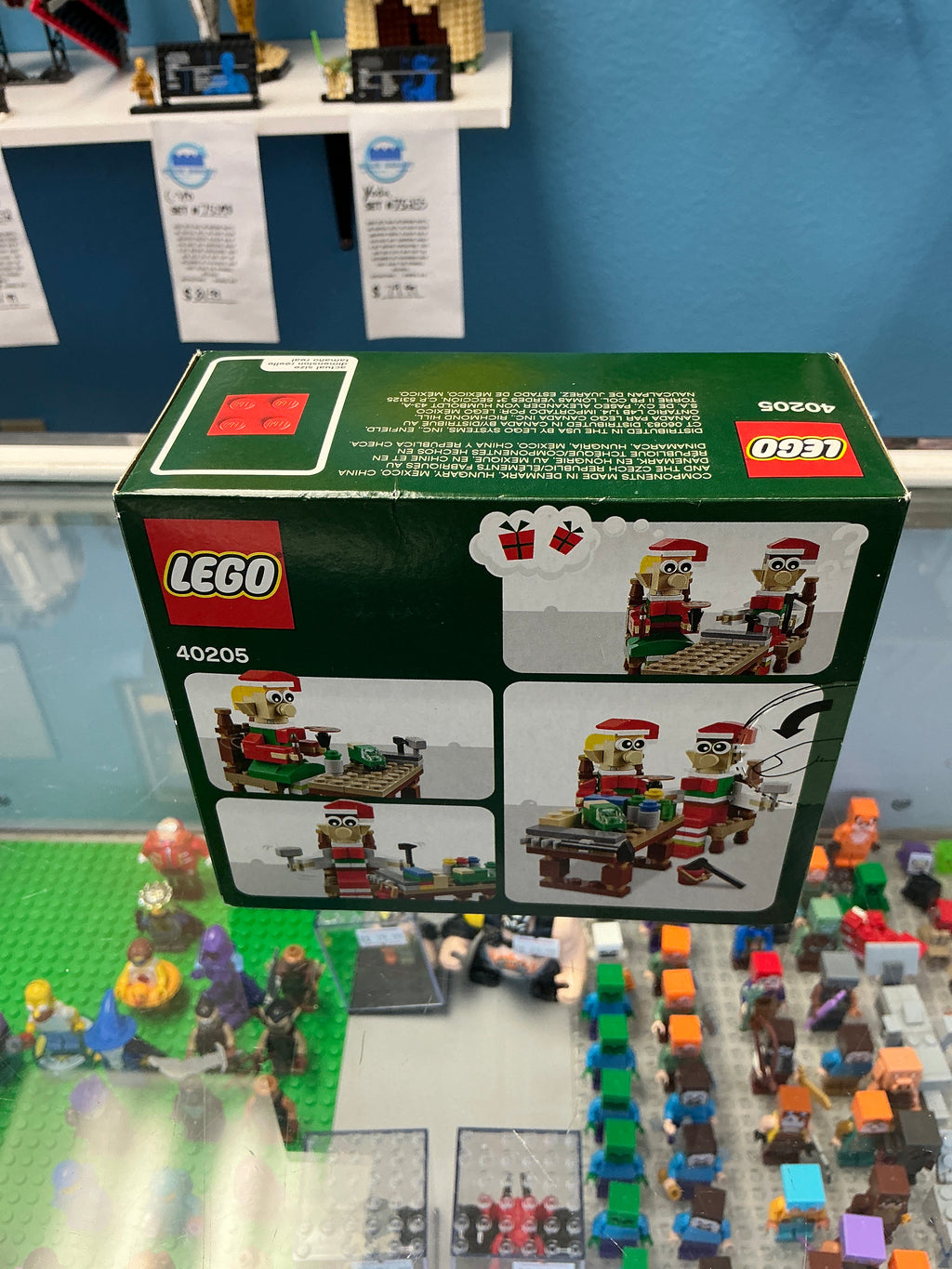 40205 Little Elf Helpers GWP - Sealed