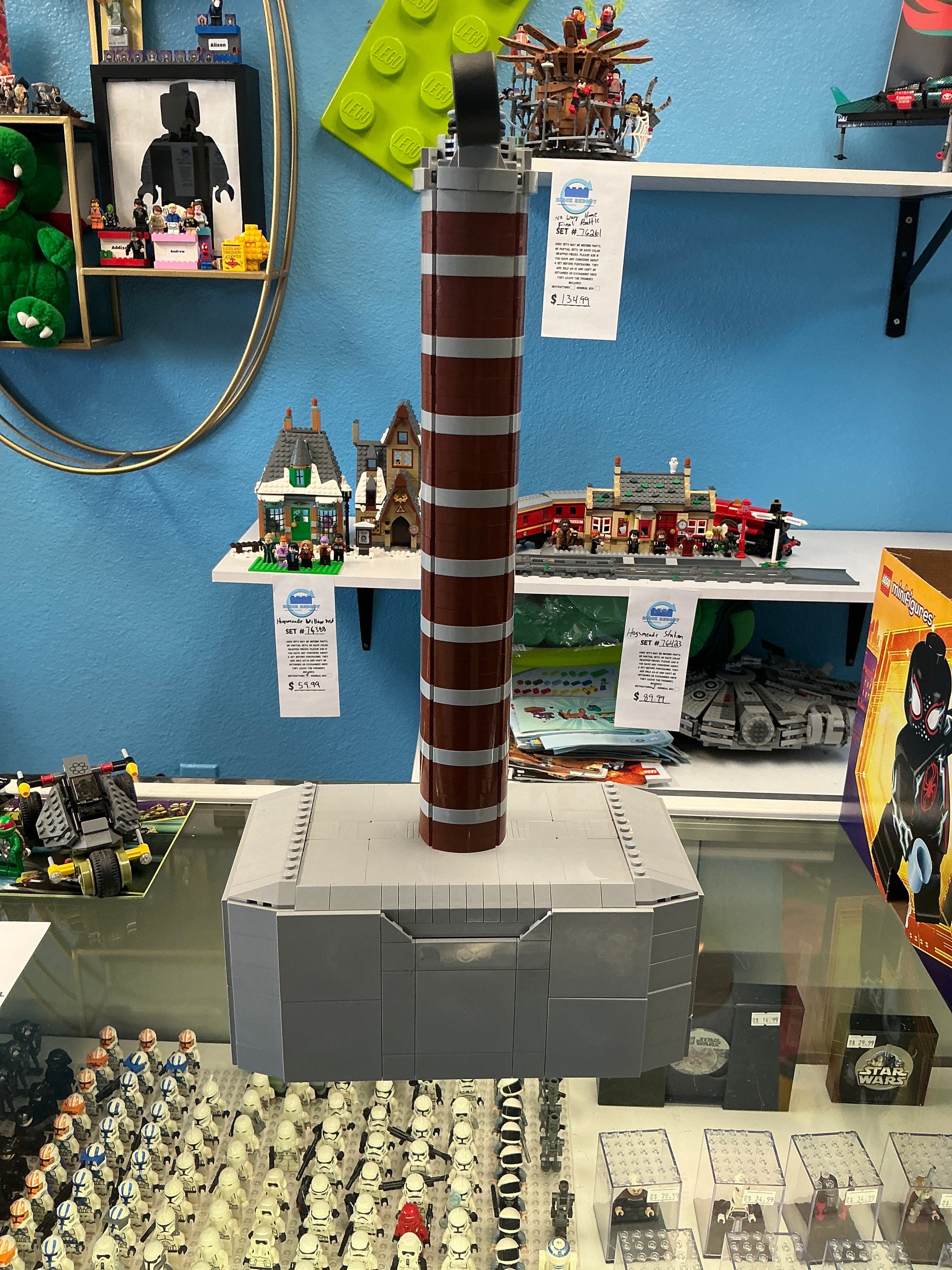 76209 Thor’s Hammer *Missing Base & Thor* - Used