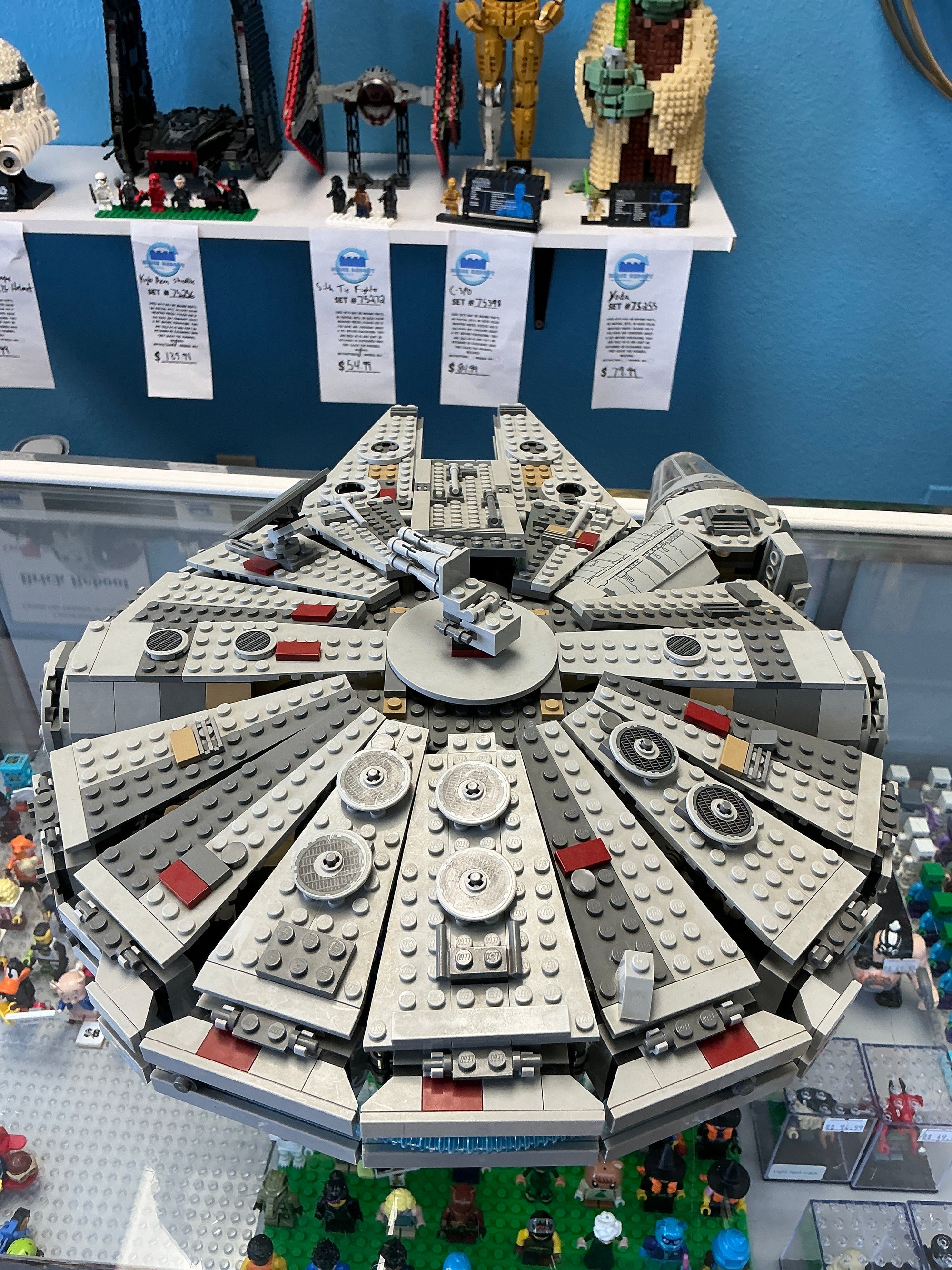 75105 Star Wars Millennium Falcon *NO FIGS, MISSING PARTS* - Used