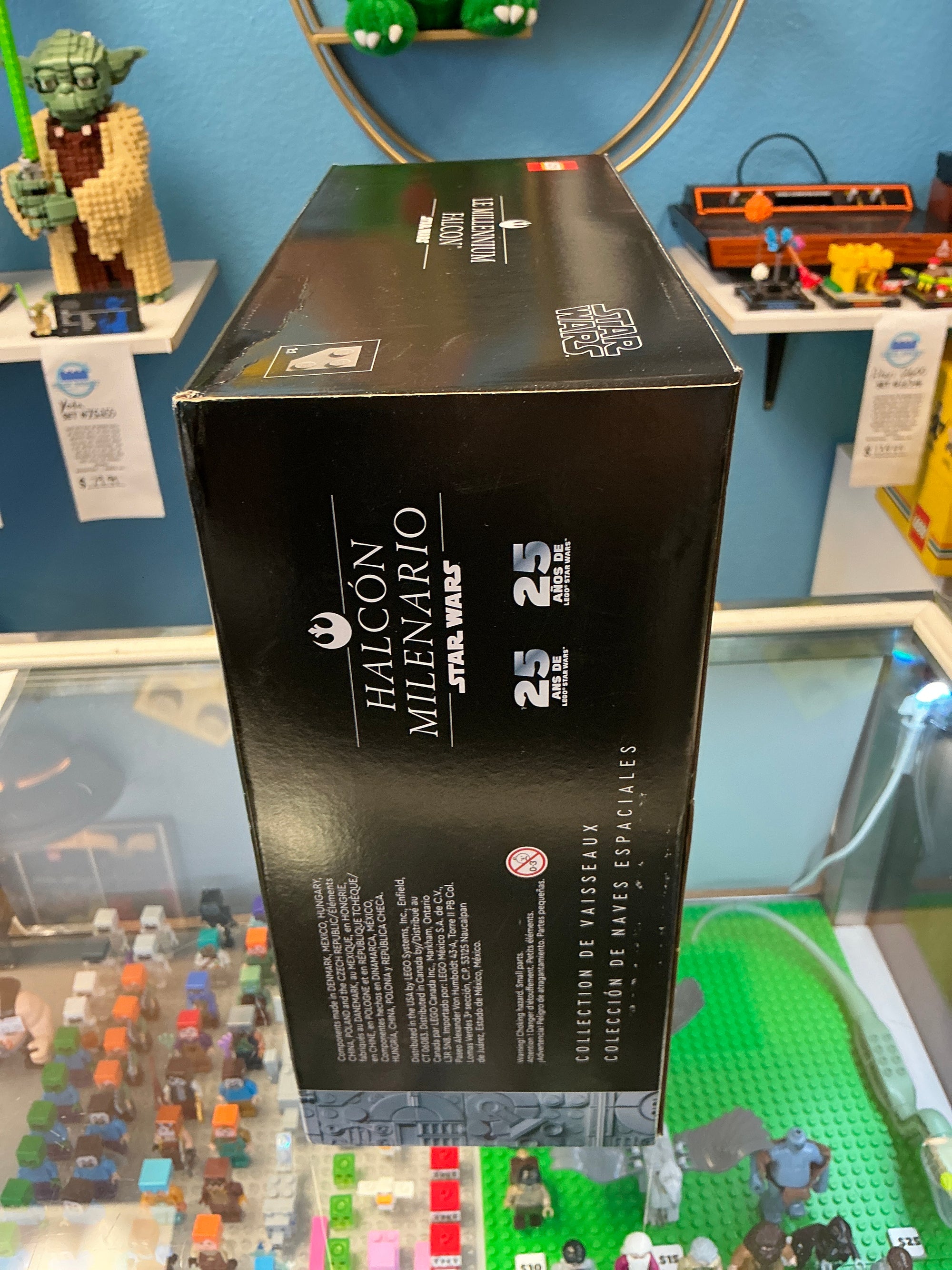 75375 Star Wars MiniScale Millennium Falcon - Sealed