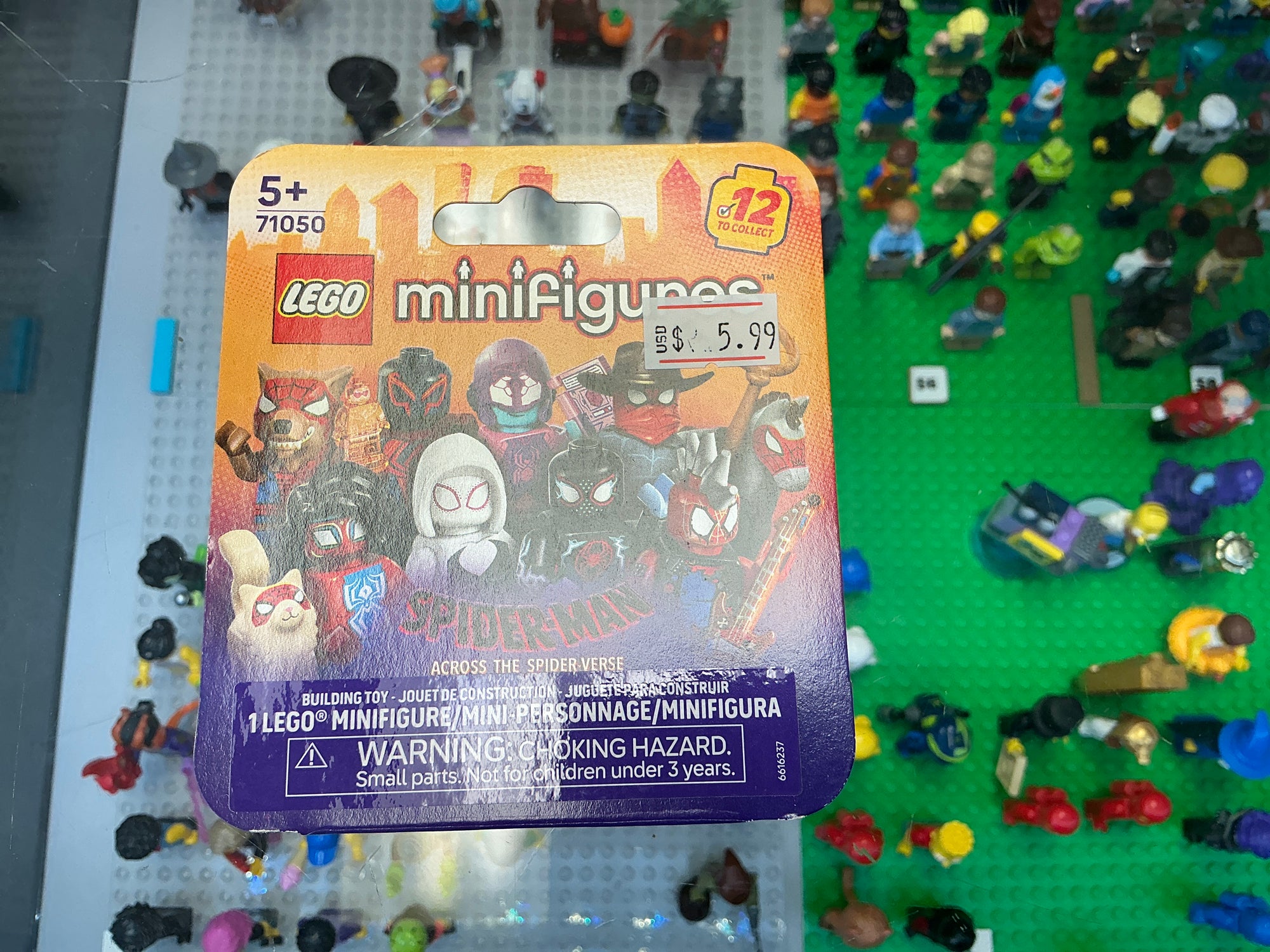 71050 - Spider-Man minifigure CMF