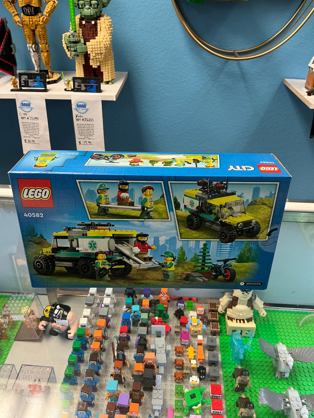 40582 City 4x4 Off-Road Ambulance Rescue - Sealed