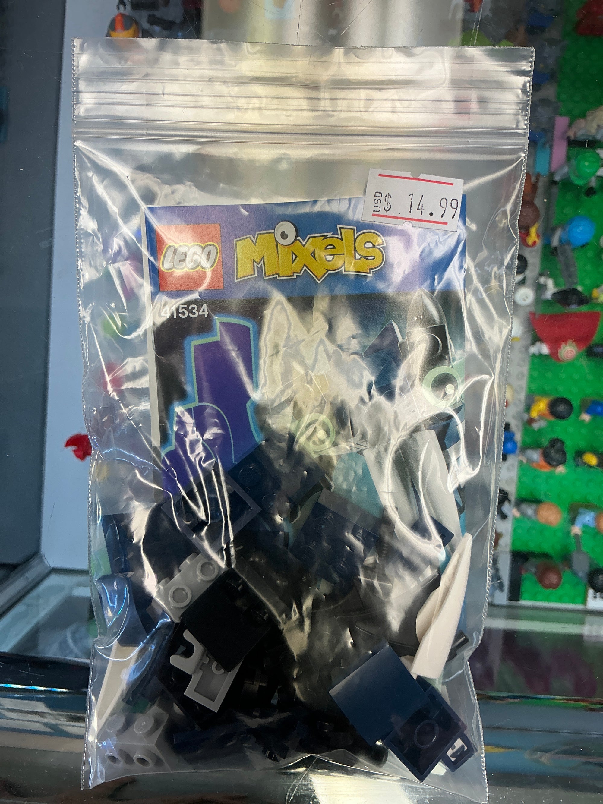 41534 Mixels Vampos - Certified
