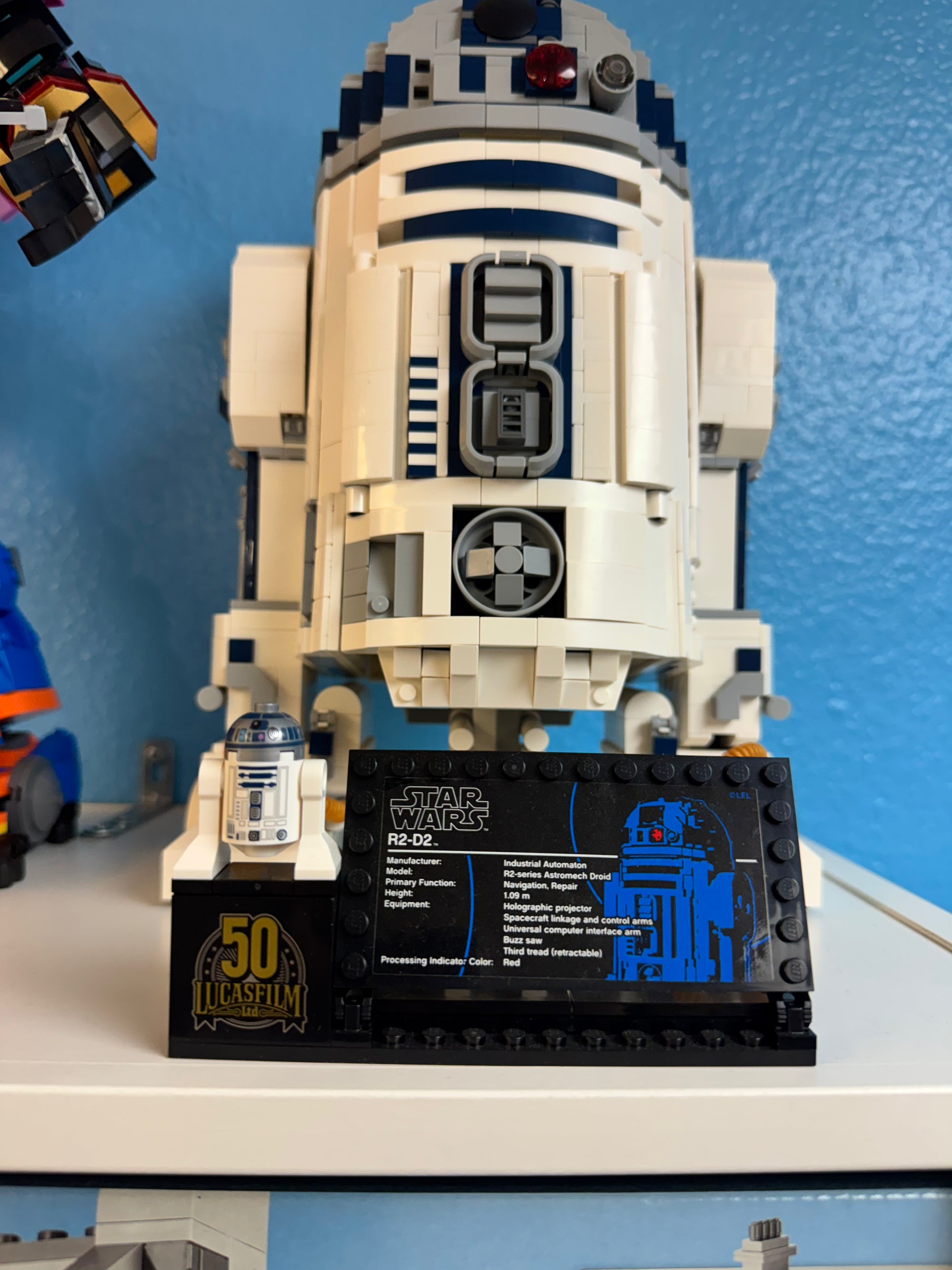 75308 UCS R2-D2