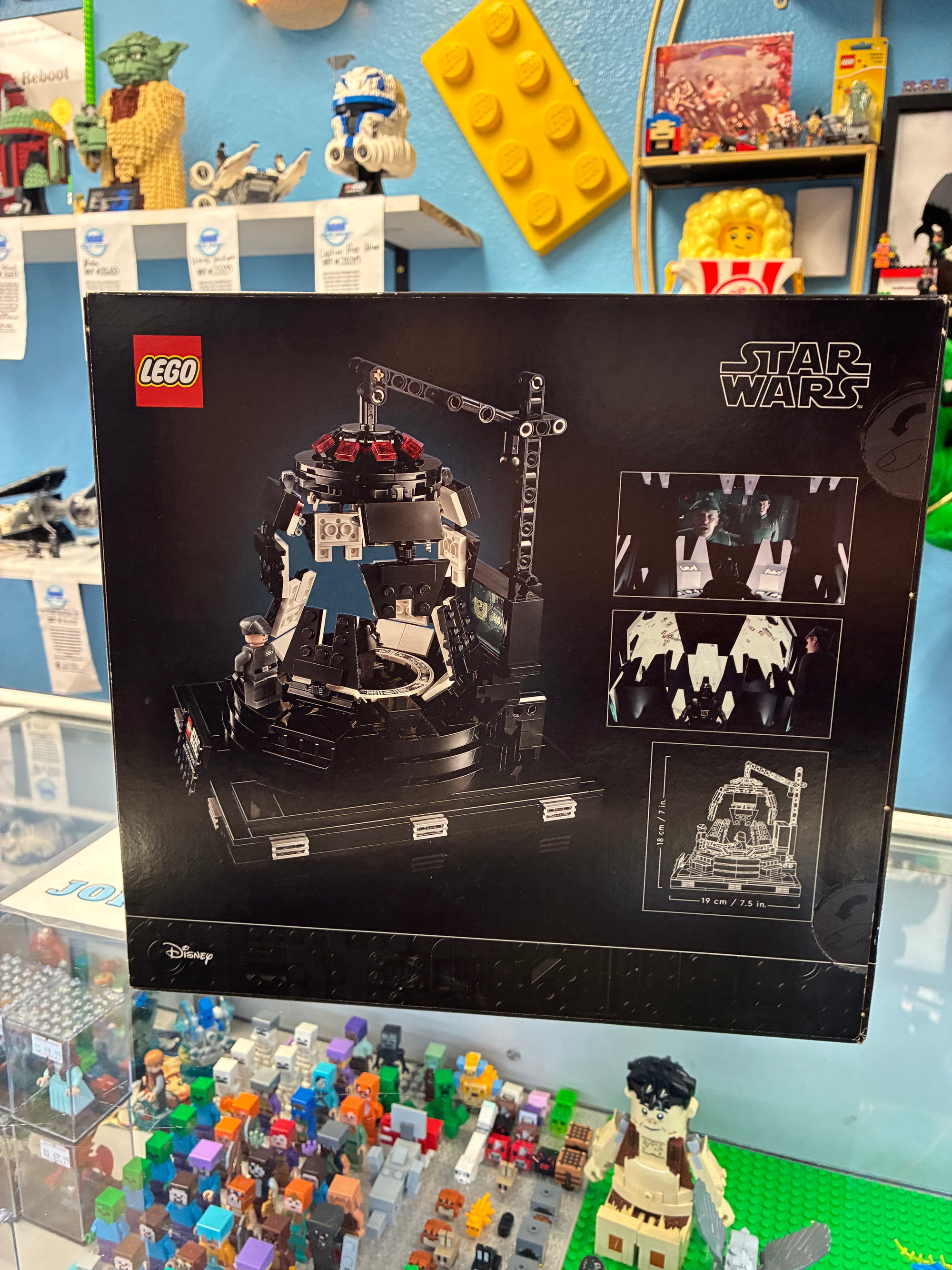75296 Darth Vader Meditation Chamber - Sealed