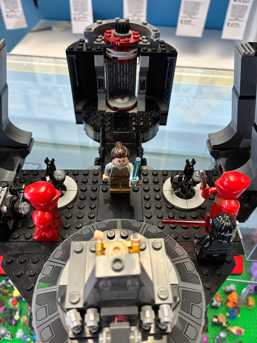 75216 Snoke’s Throne Room - Used
