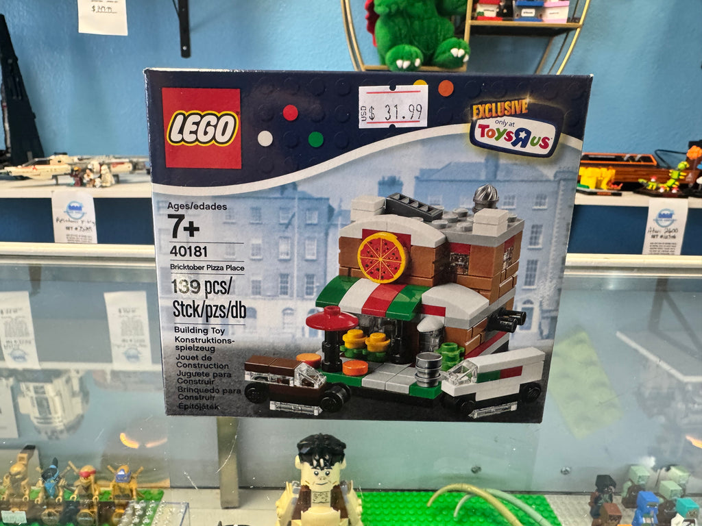 40181 Bricktober Pizza Place GWP