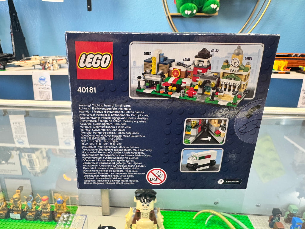 40181 Bricktober Pizza Place GWP