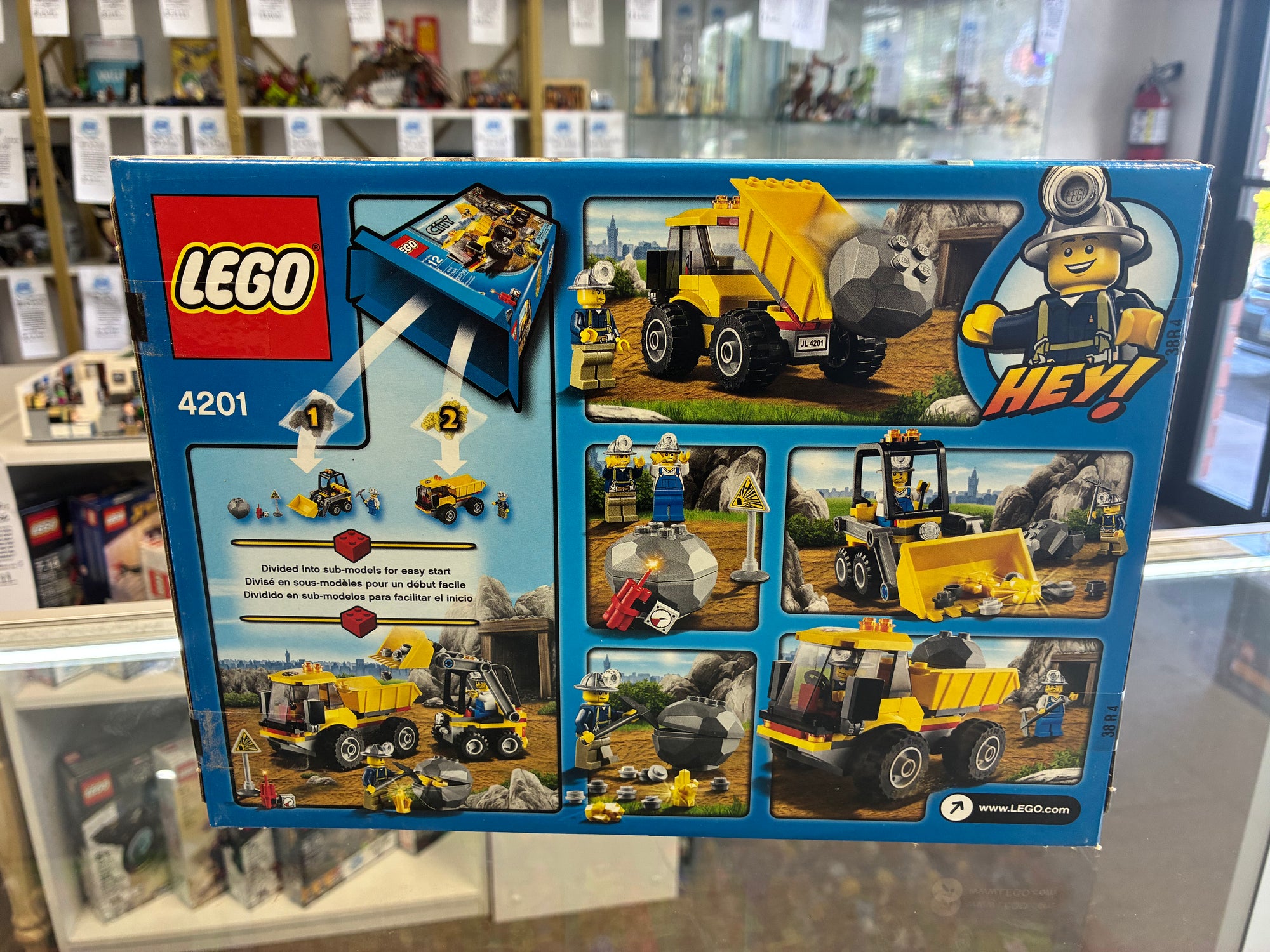 4201 City Loader And Dump Truck - Sealed