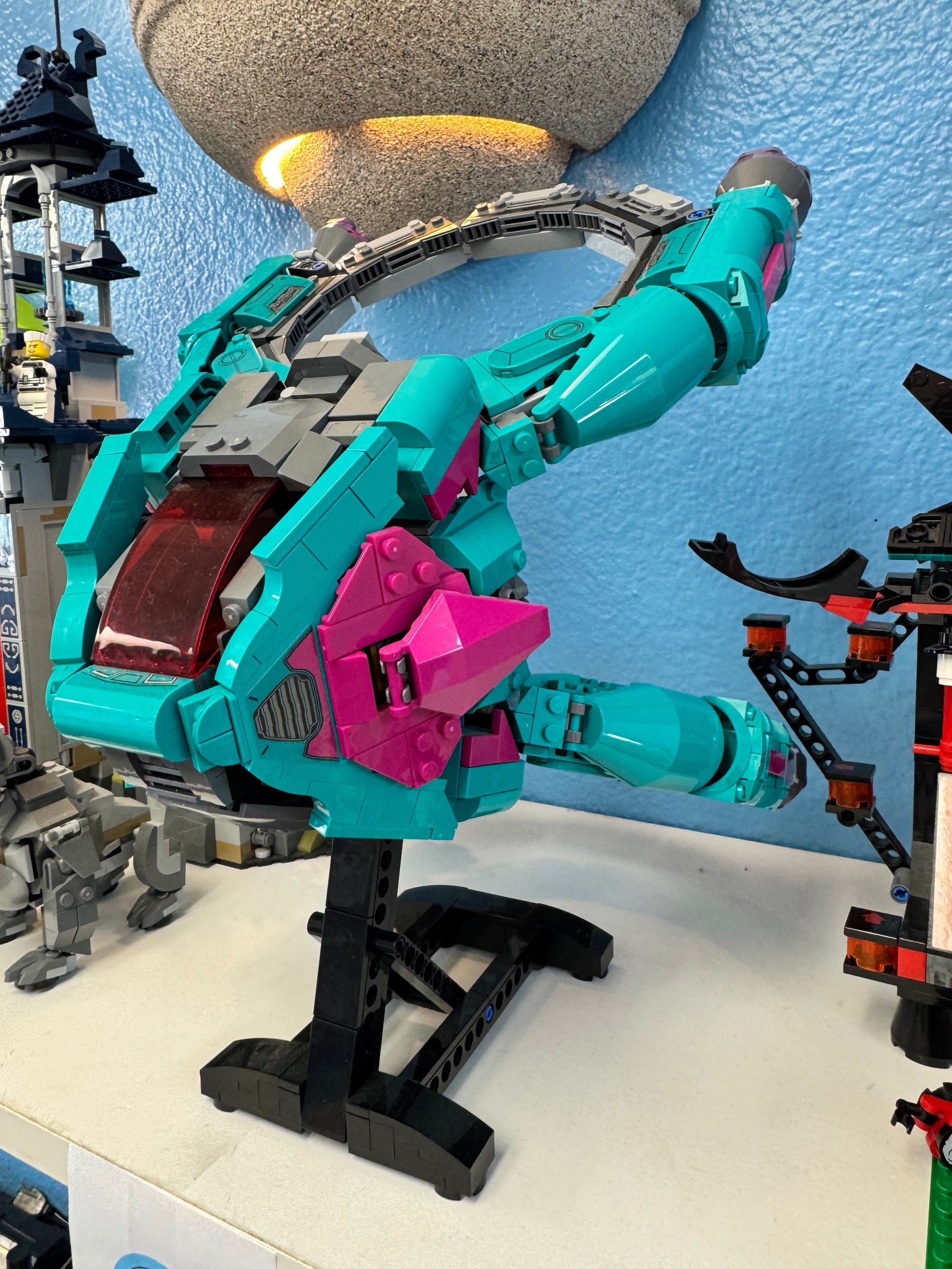 76255 Guardian Ship (NO FIGS)