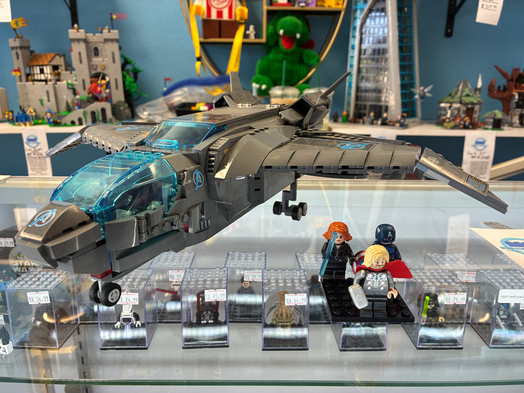 76248 Avengers Quinjet *MISSING IRON MAN & LOKI* - Used