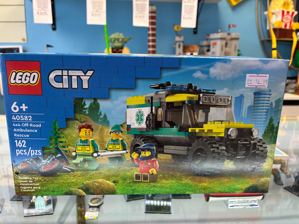 40582 City 4x4 Off Road Ambulance Rescue - Sealed