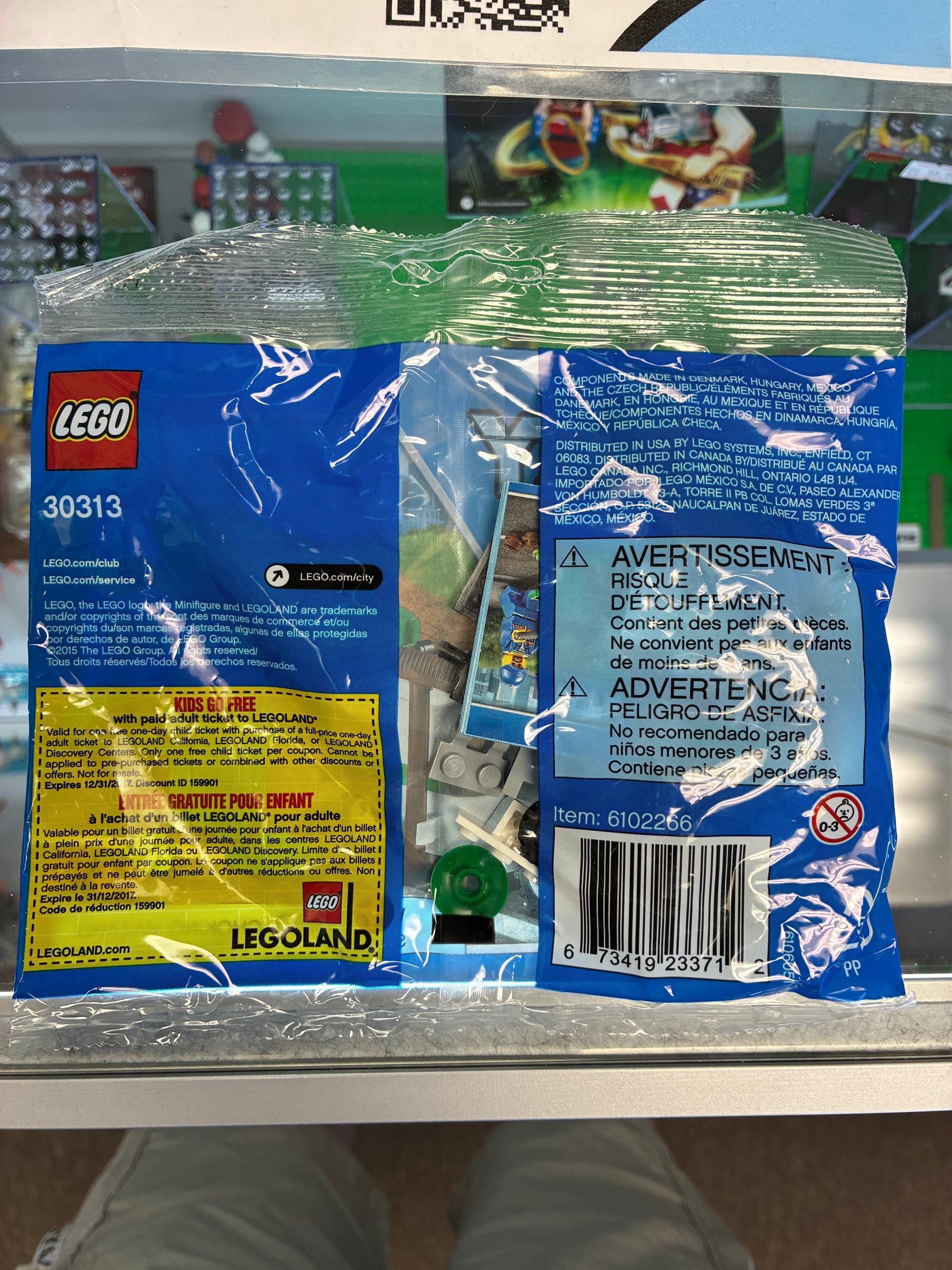 30313 Garbage Truck Poly Bag - Sealed