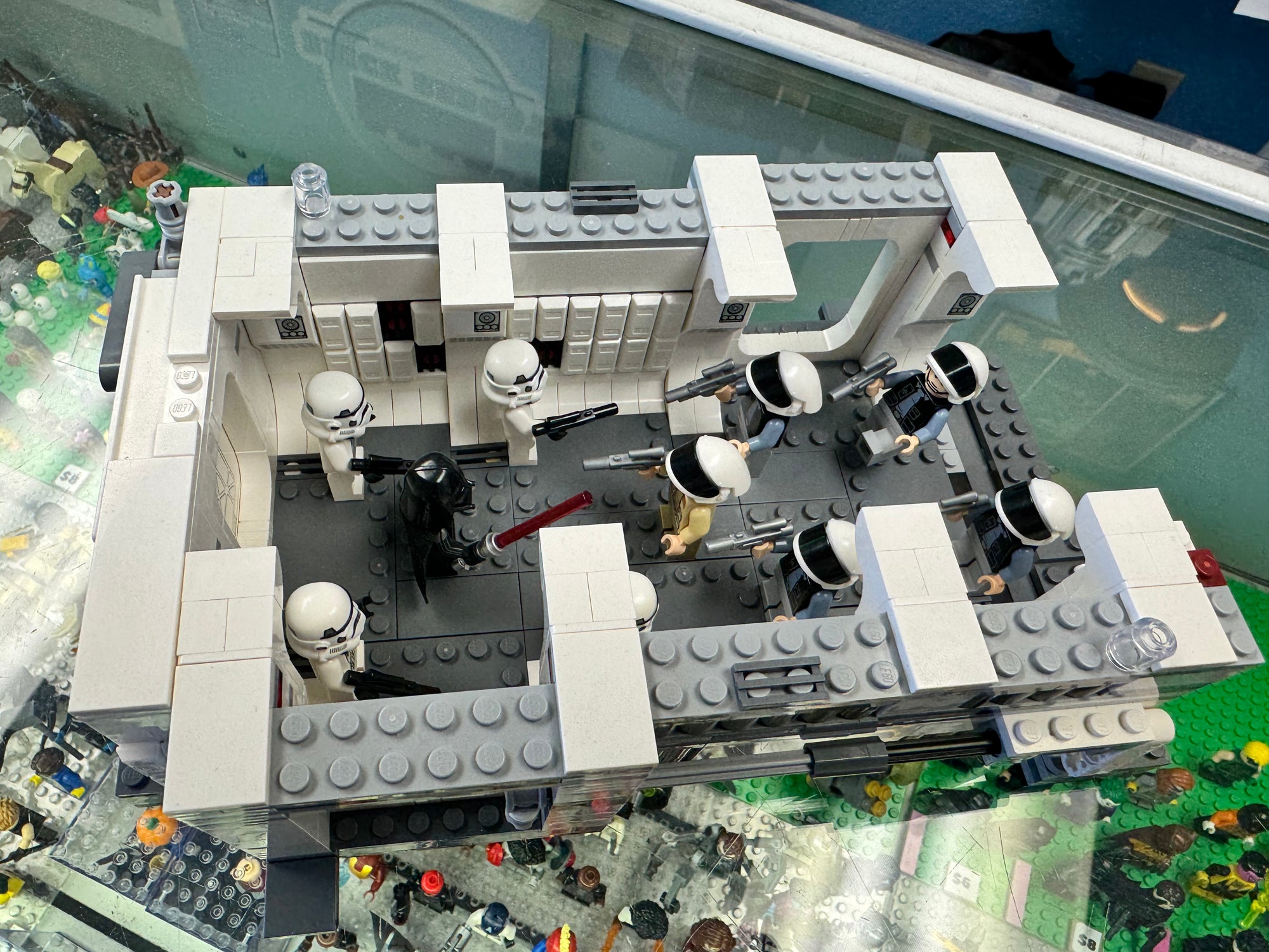 75387 2X Boarding The Tantive IV Custom MOC - USED