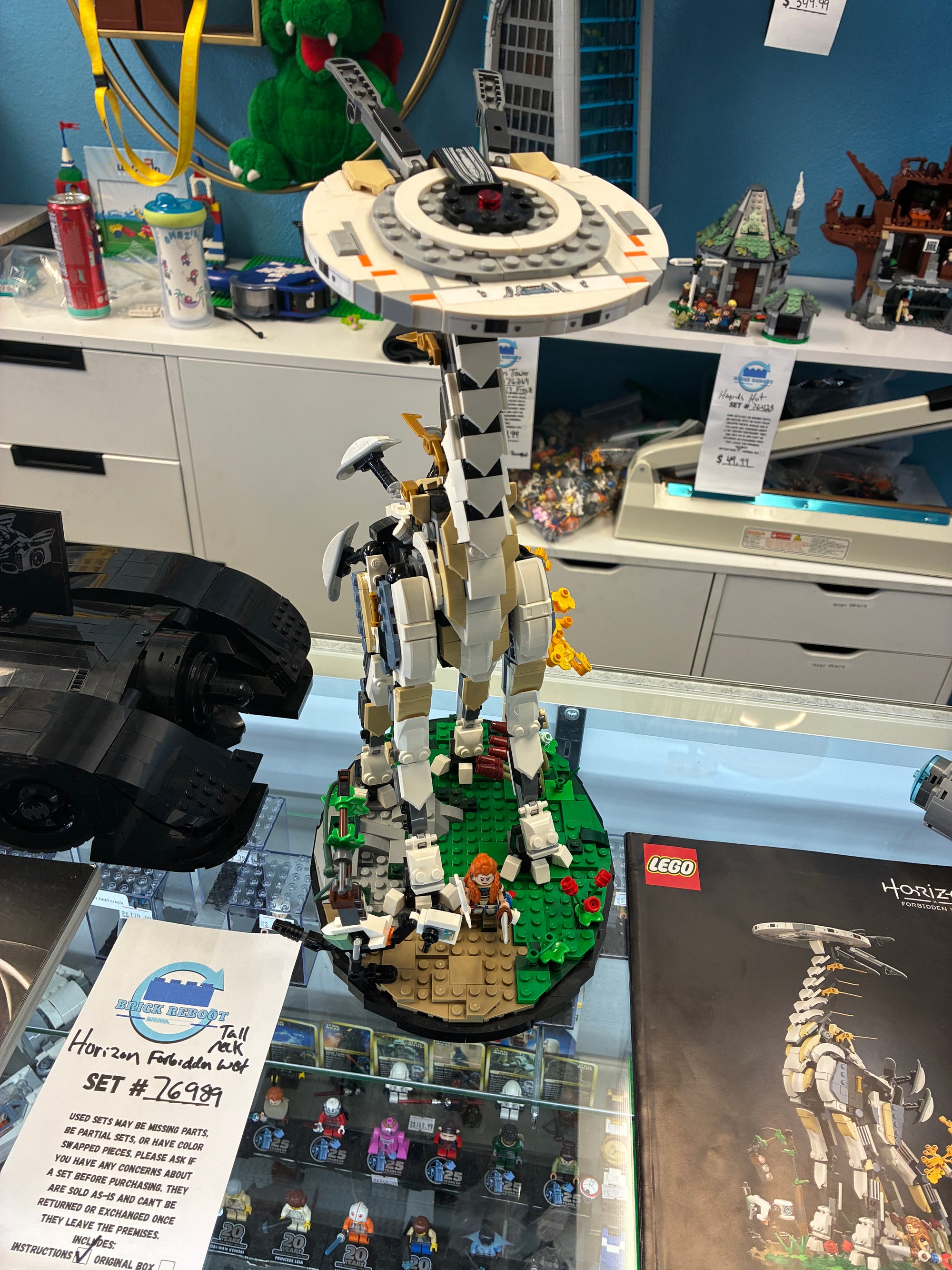 76989 Horizon Forbidden West Tall Neck -Used