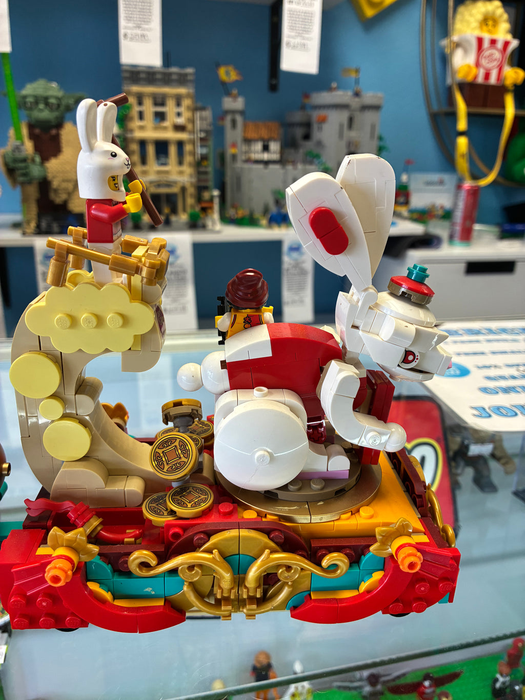 80111 Lunar New Year Parade *MISSING 9 FIGS* - Used