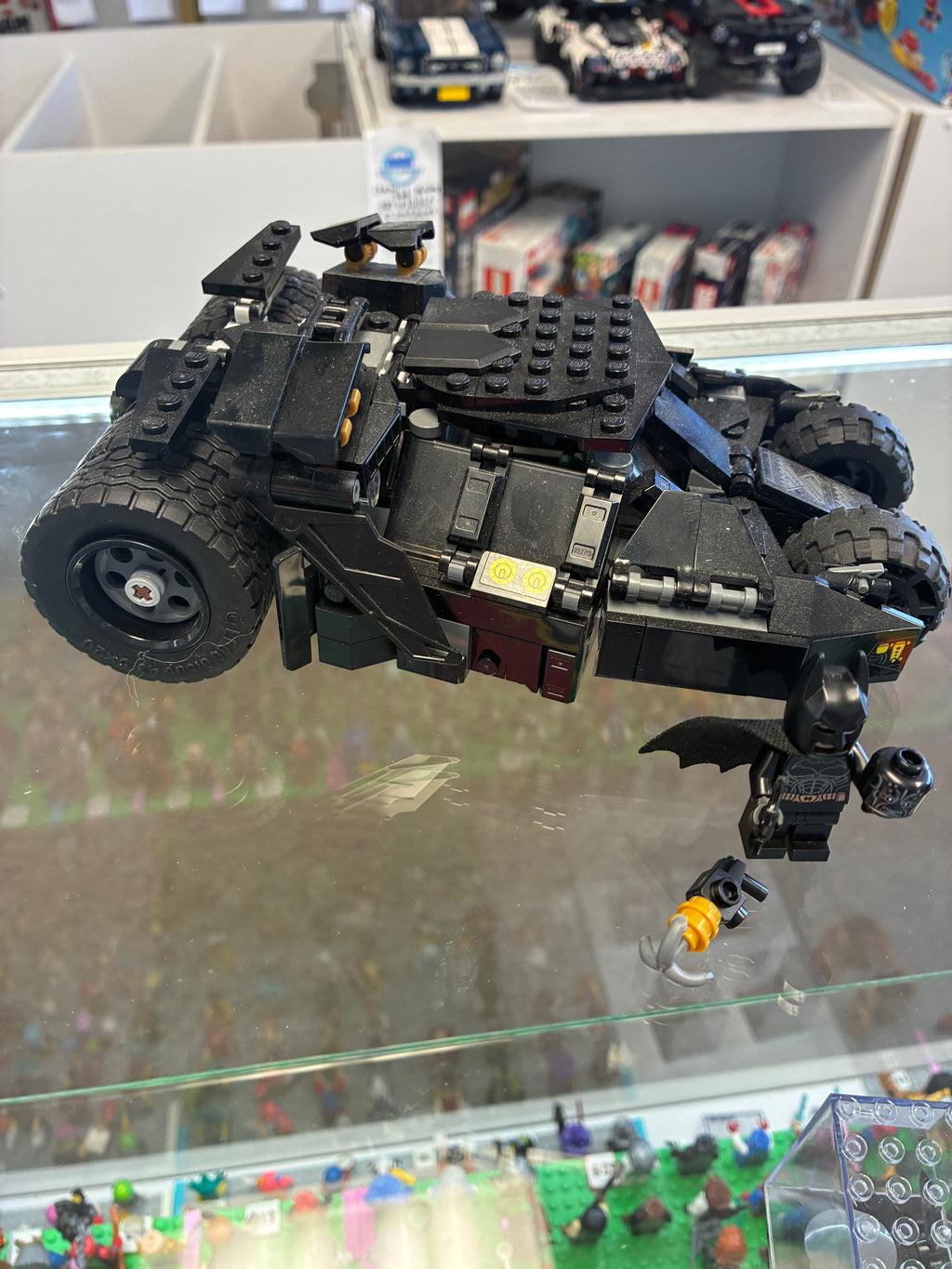 76239 Batmobile Tumbler: Scarecrow Showdown *MISSING 1 FIG* - Used