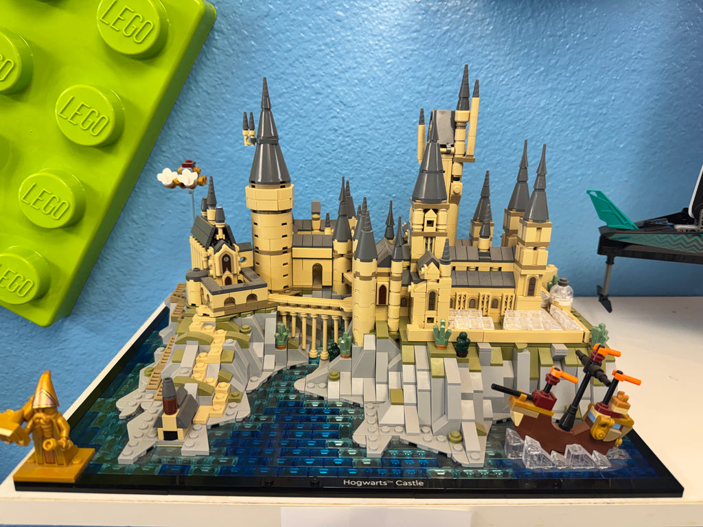 76419 Hogwarts Castle & Grounds Harry Potter - Used