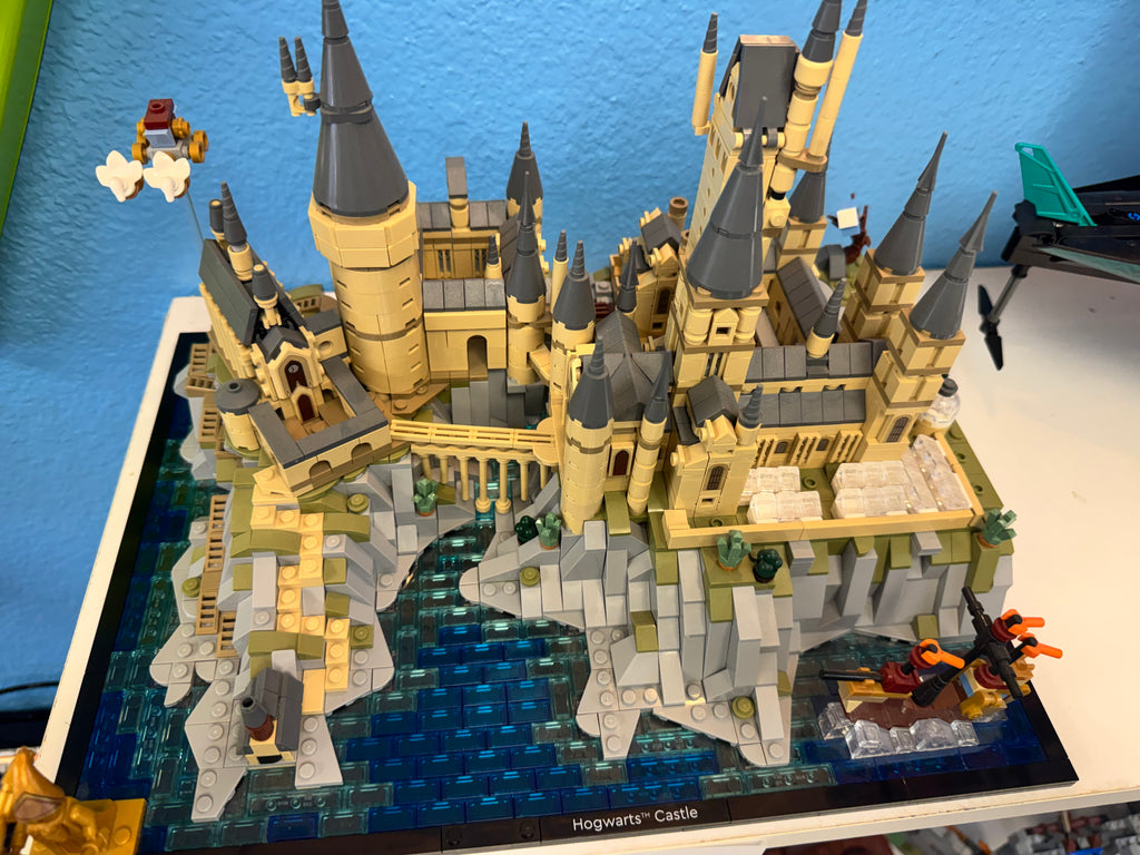 76419 Hogwarts Castle & Grounds Harry Potter - Used
