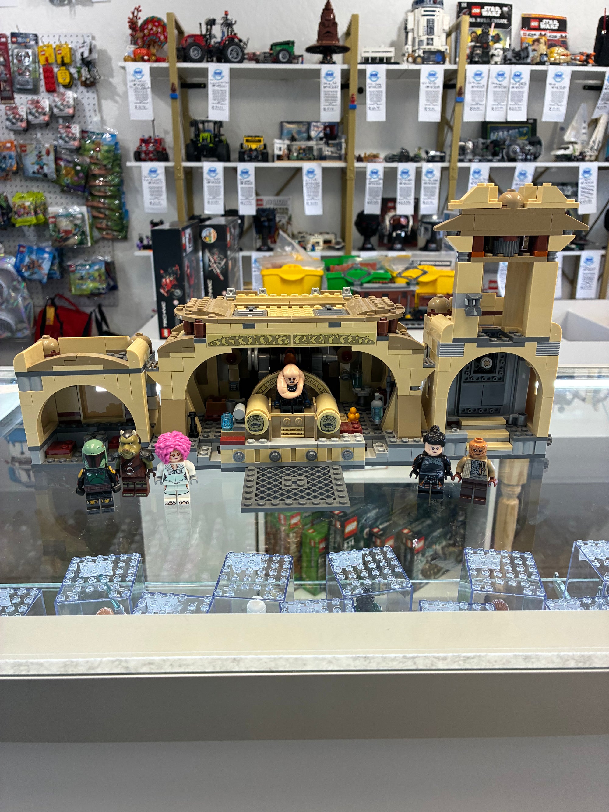75326 Boba Fett Throne Room *MISSING 1 FIG* - Used