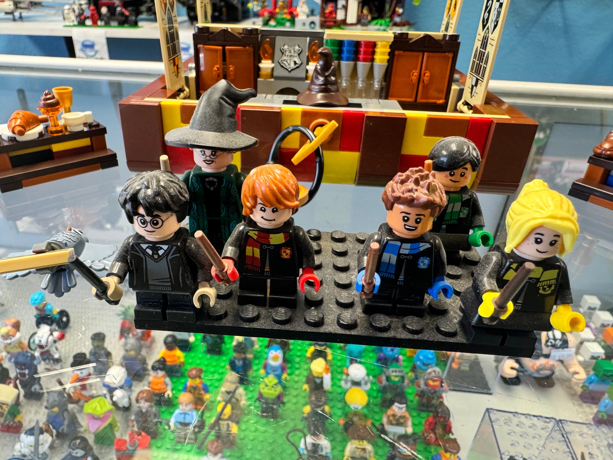 76399 Hogwarts Magical Trunk - Used