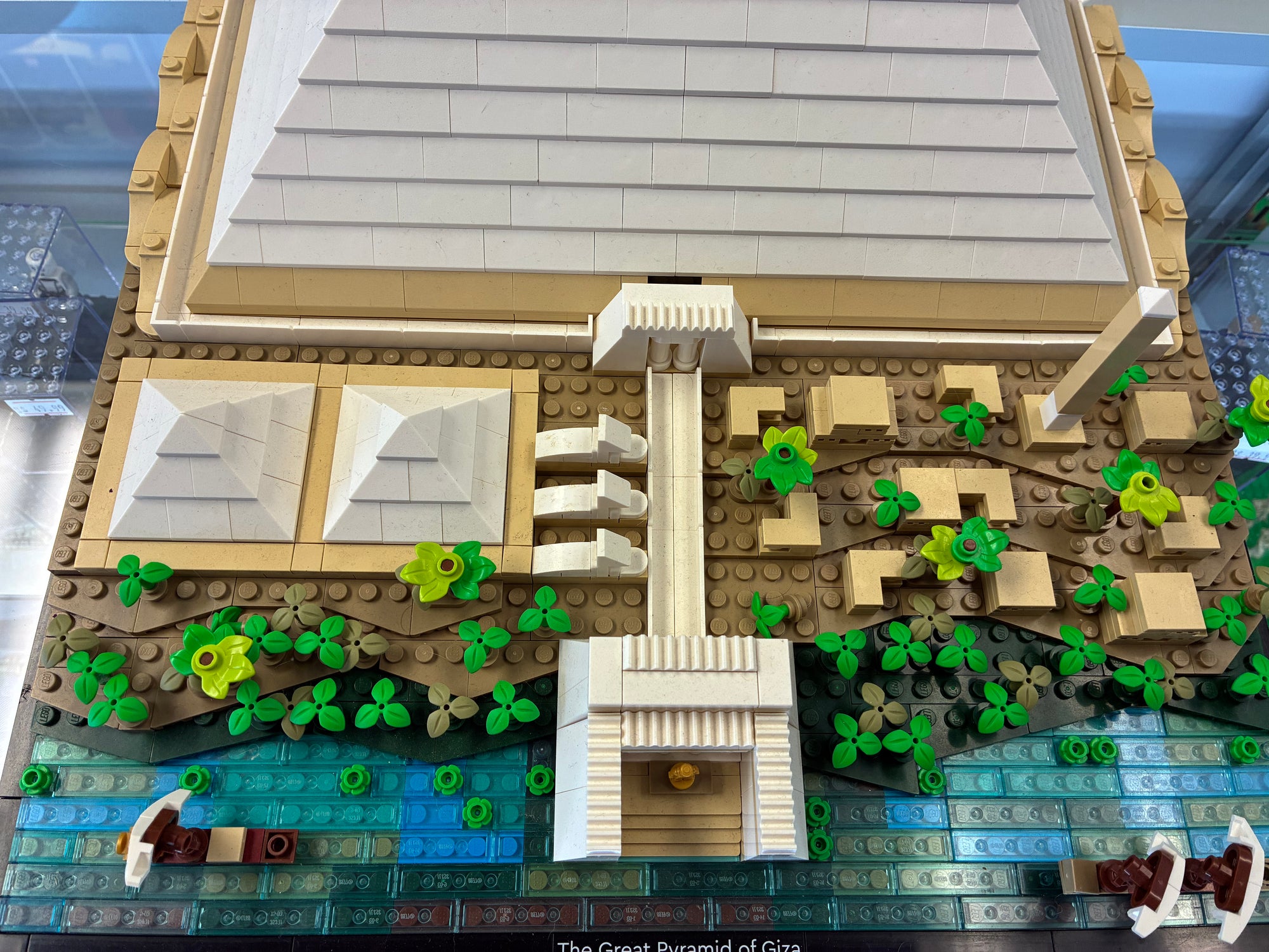 21058 Architecture Great Pyramid of Giza - Used