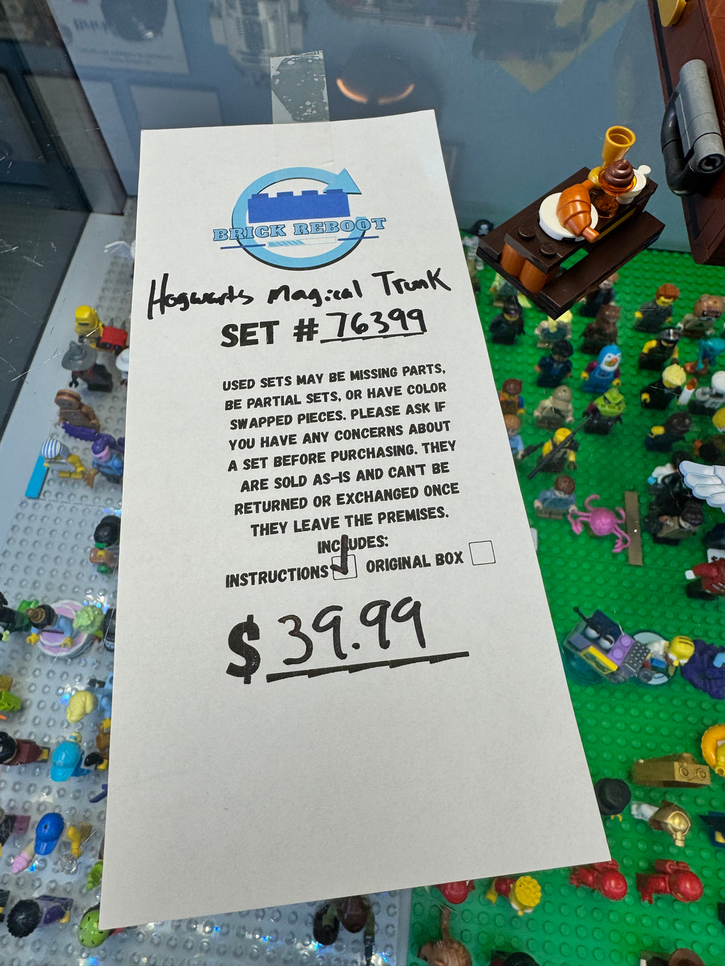 76399 Hogwarts Magical Trunk - Used