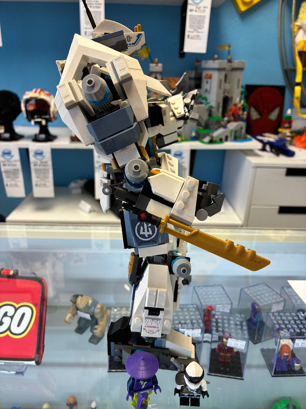 71738 Ninjago Zane’s Titan Mech Battle *MISSING 2 FIGS* - Used