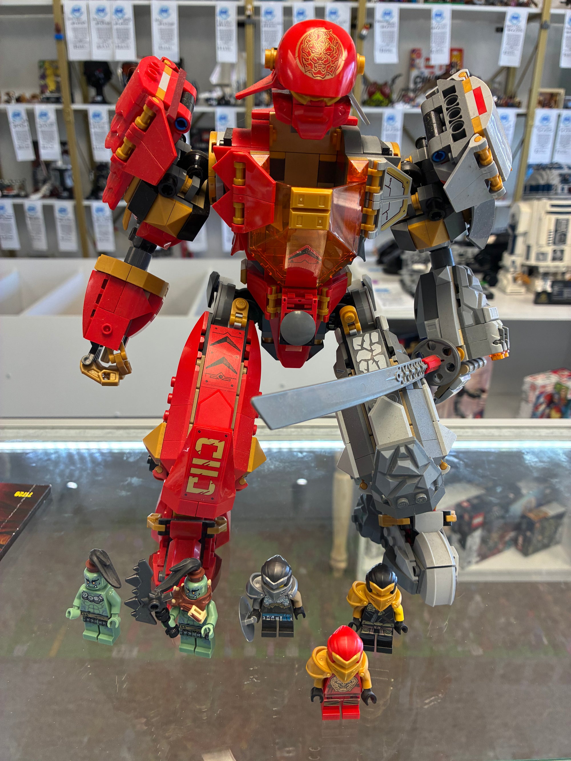 71720 Fire Stone Mech *MISSING SWORD* - Used