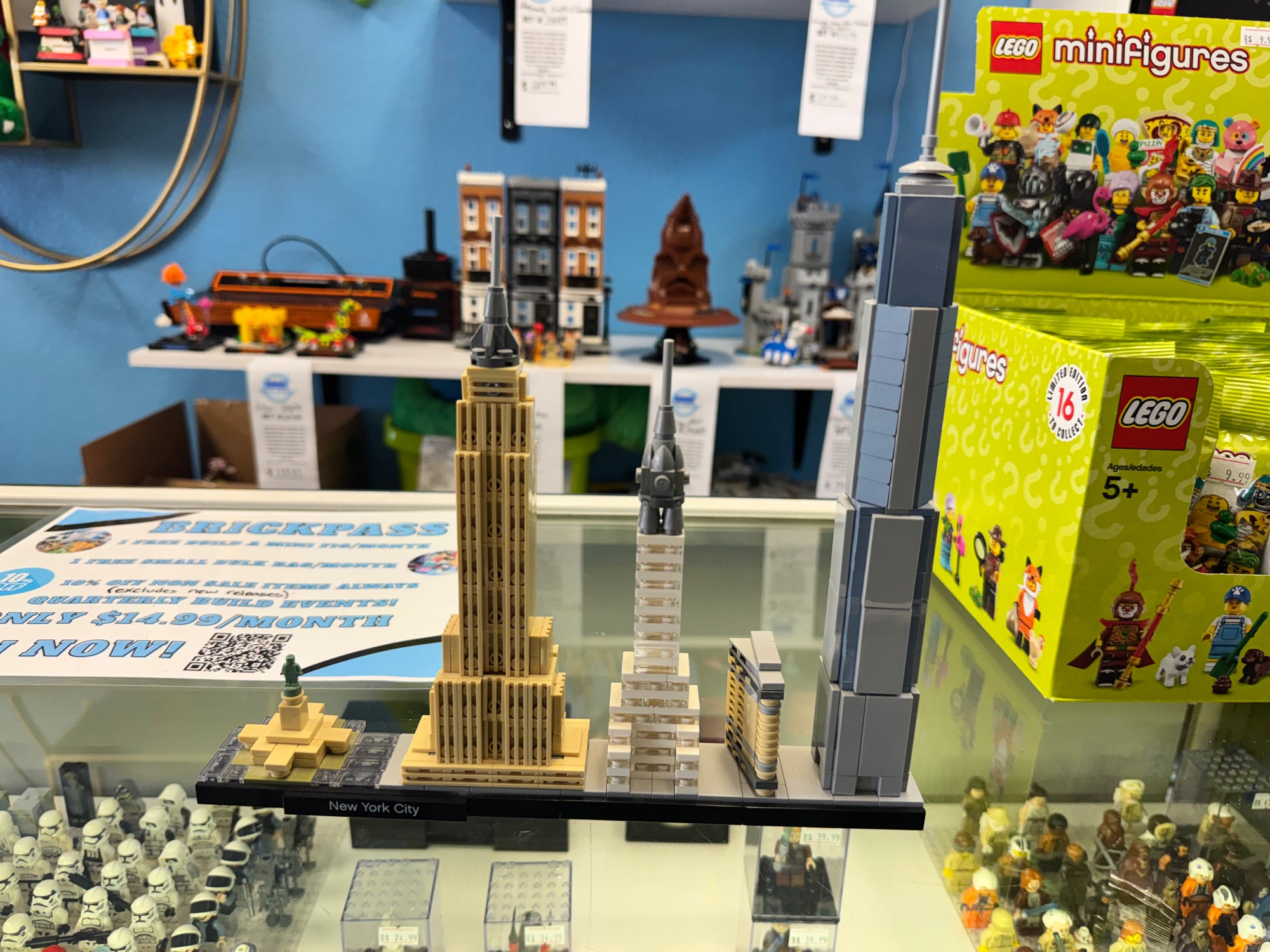 21028 Architecture New York City - Used