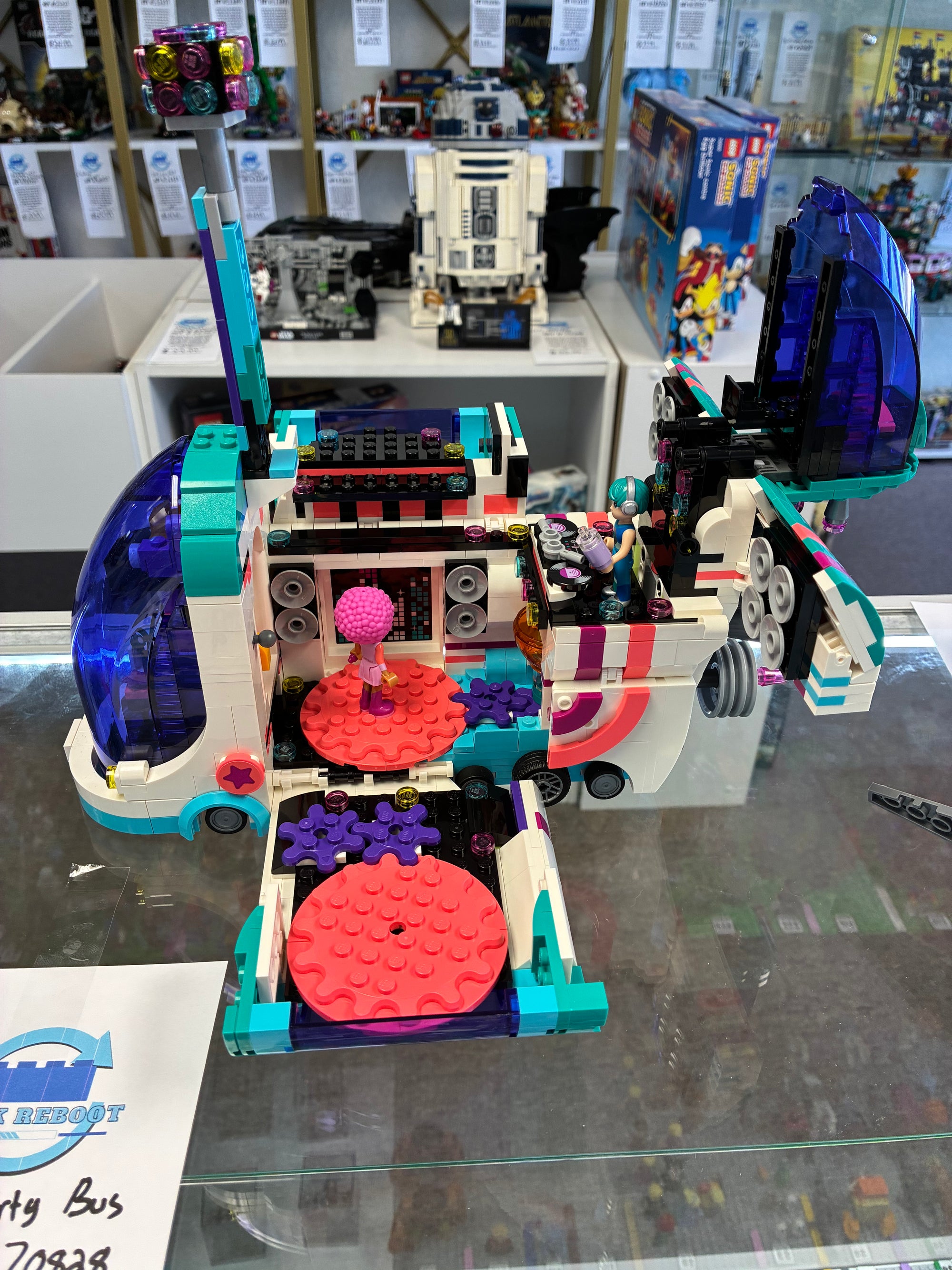 70828 Pop Up Party Bus *MISSING UNI KITTY* - Used