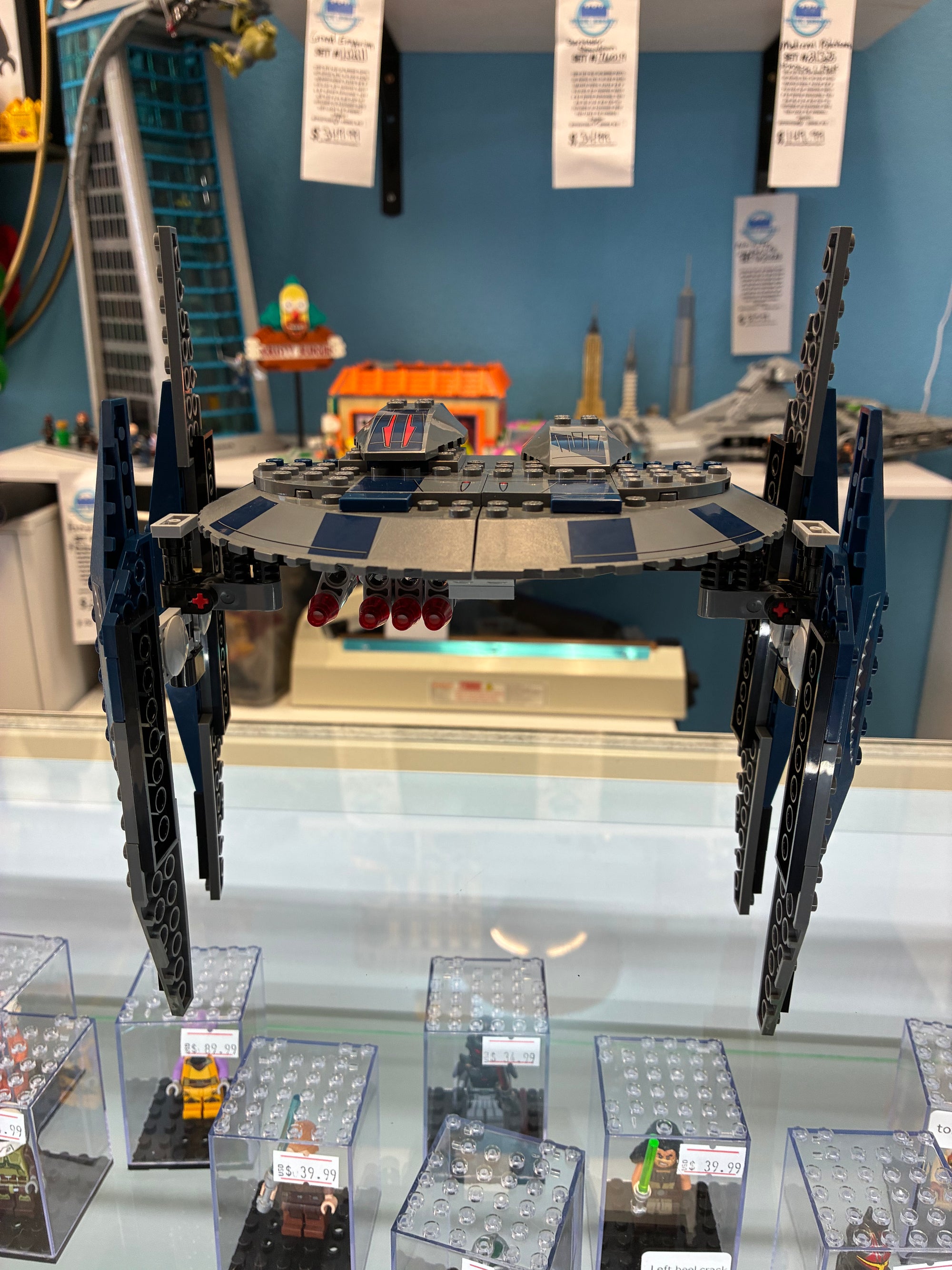 8016 Star Wars Hyena Droid Bomber *NO DROIDS* - Used