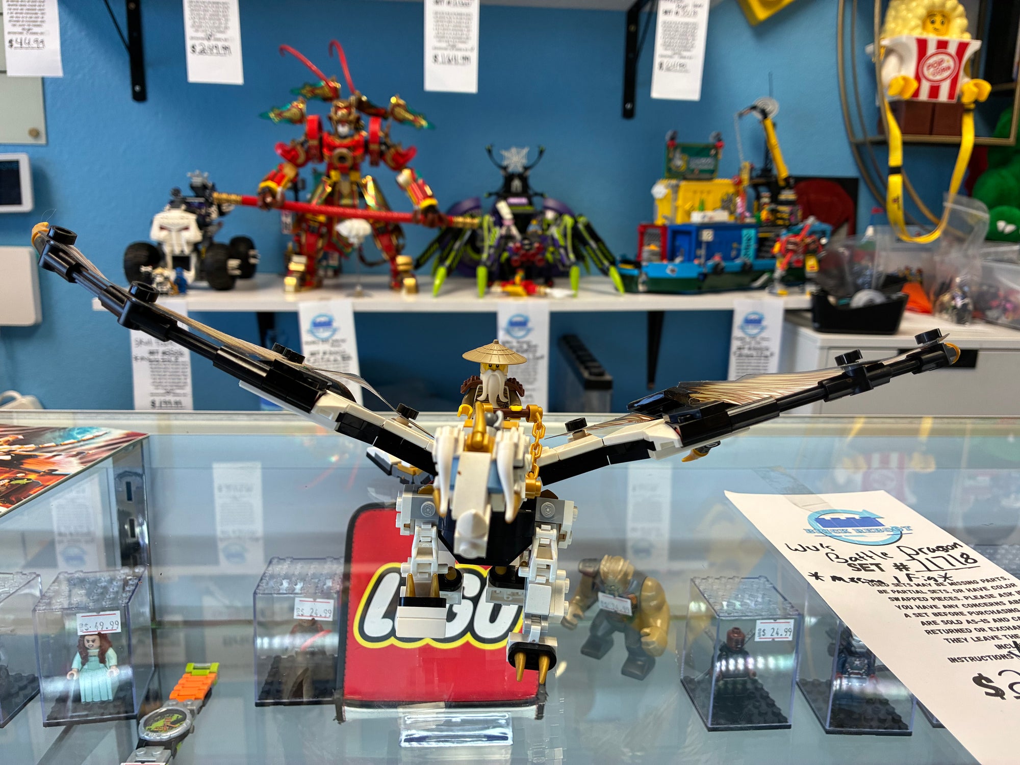 71718 Ninjago Wu’s Battle Dragon *MISSING 1 FIG* - Used