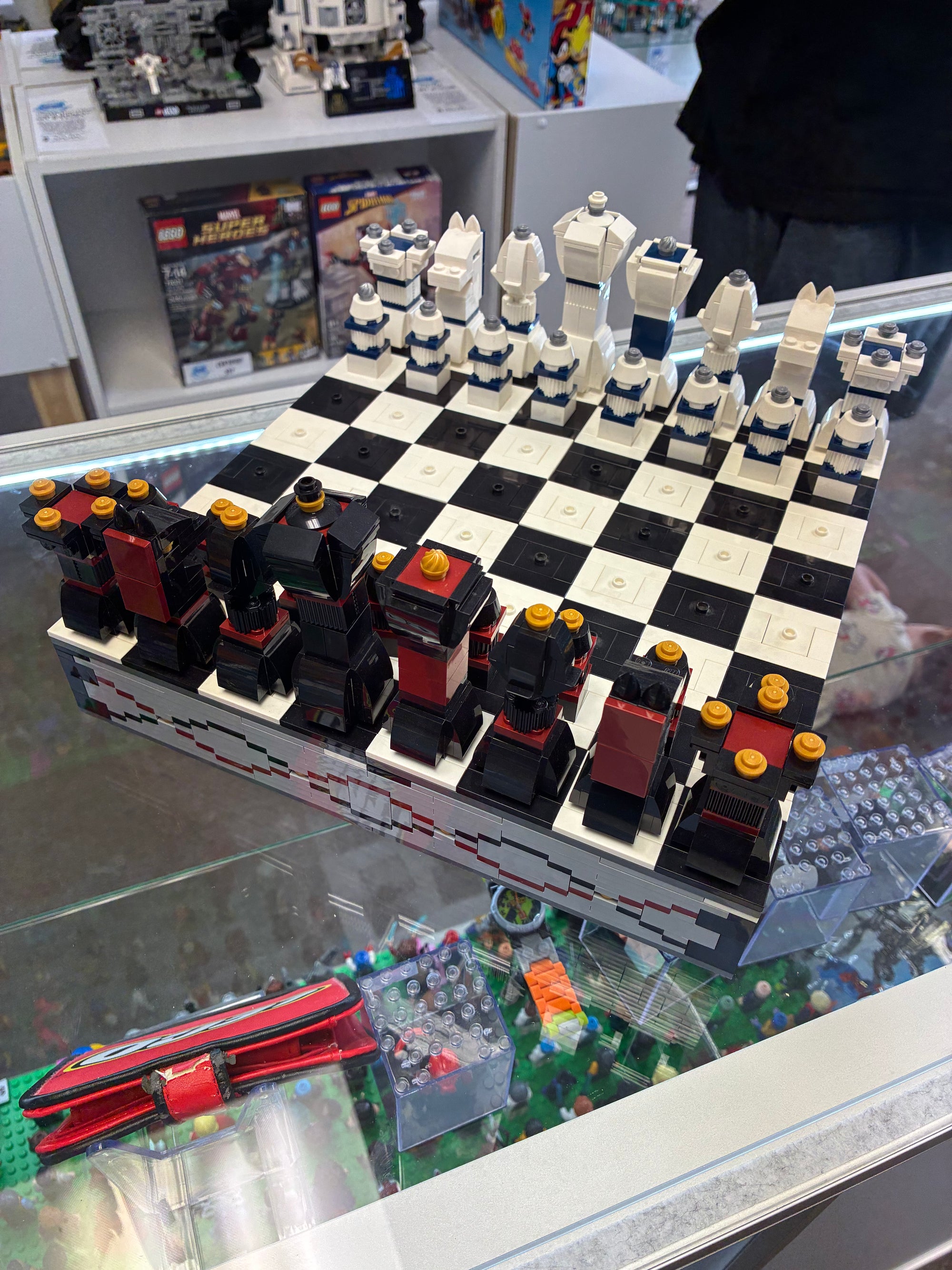 40174-Chess set-*missing checkers*-Used