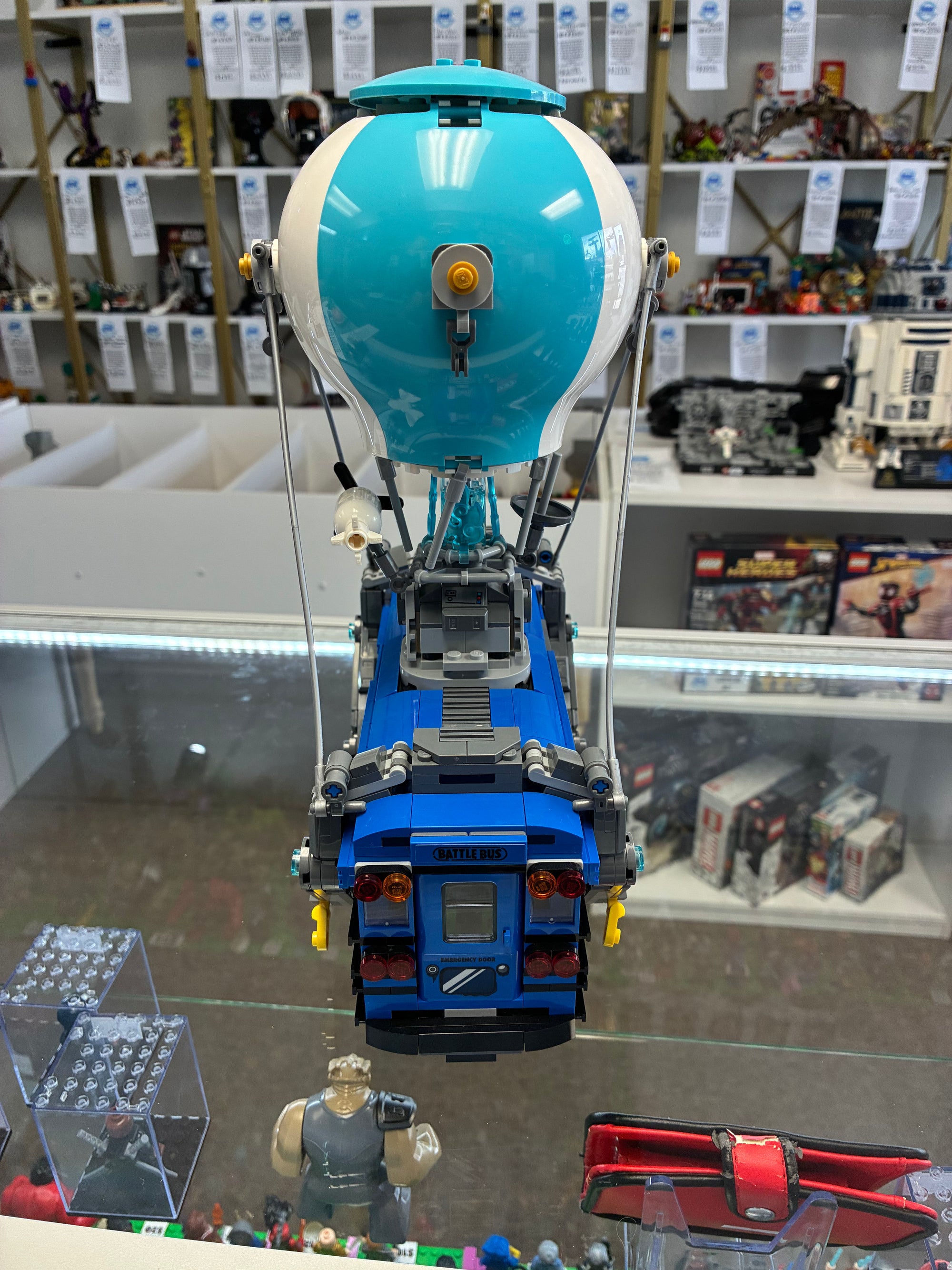 77073-Fortnite Battle Bus-Used