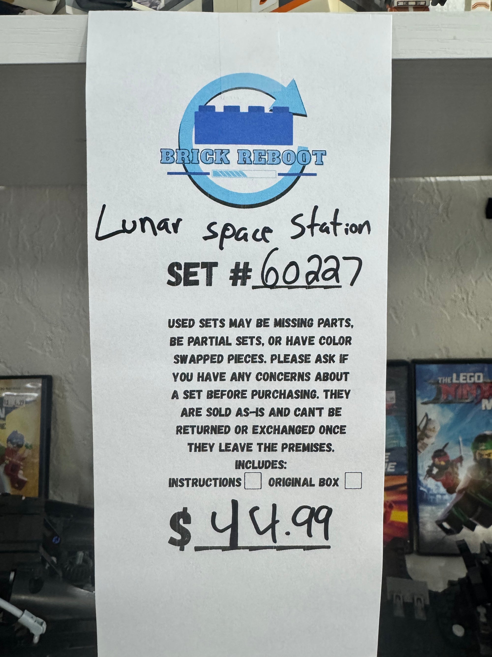 60227 Lunar Space Station - Used