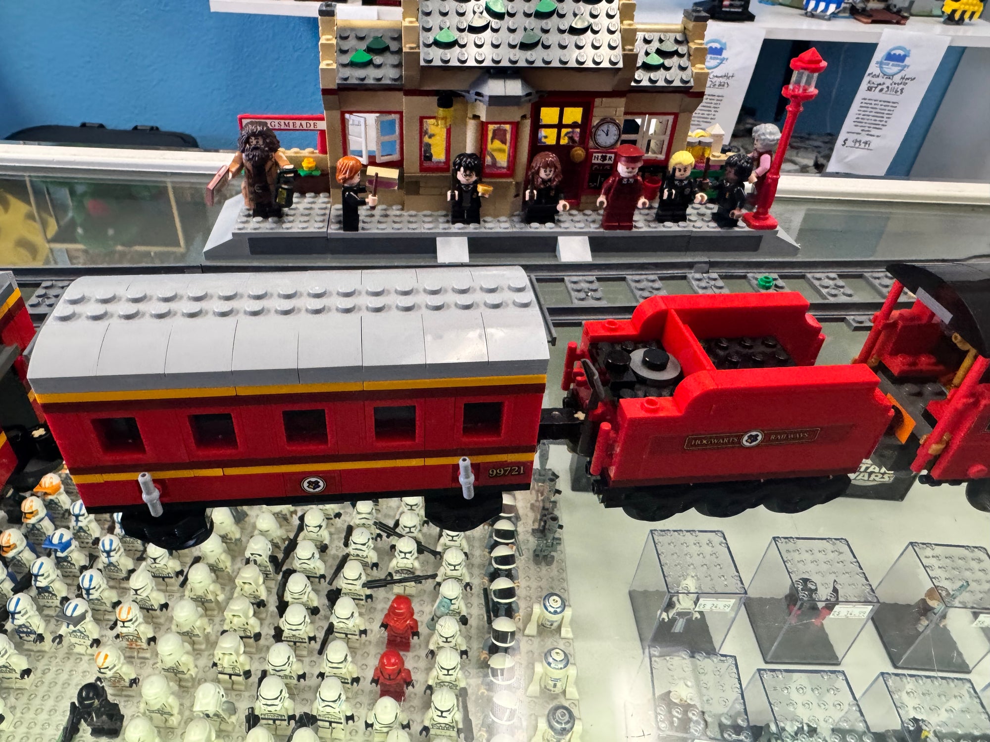76423 Harry Potter Hogsmeade Station - Used