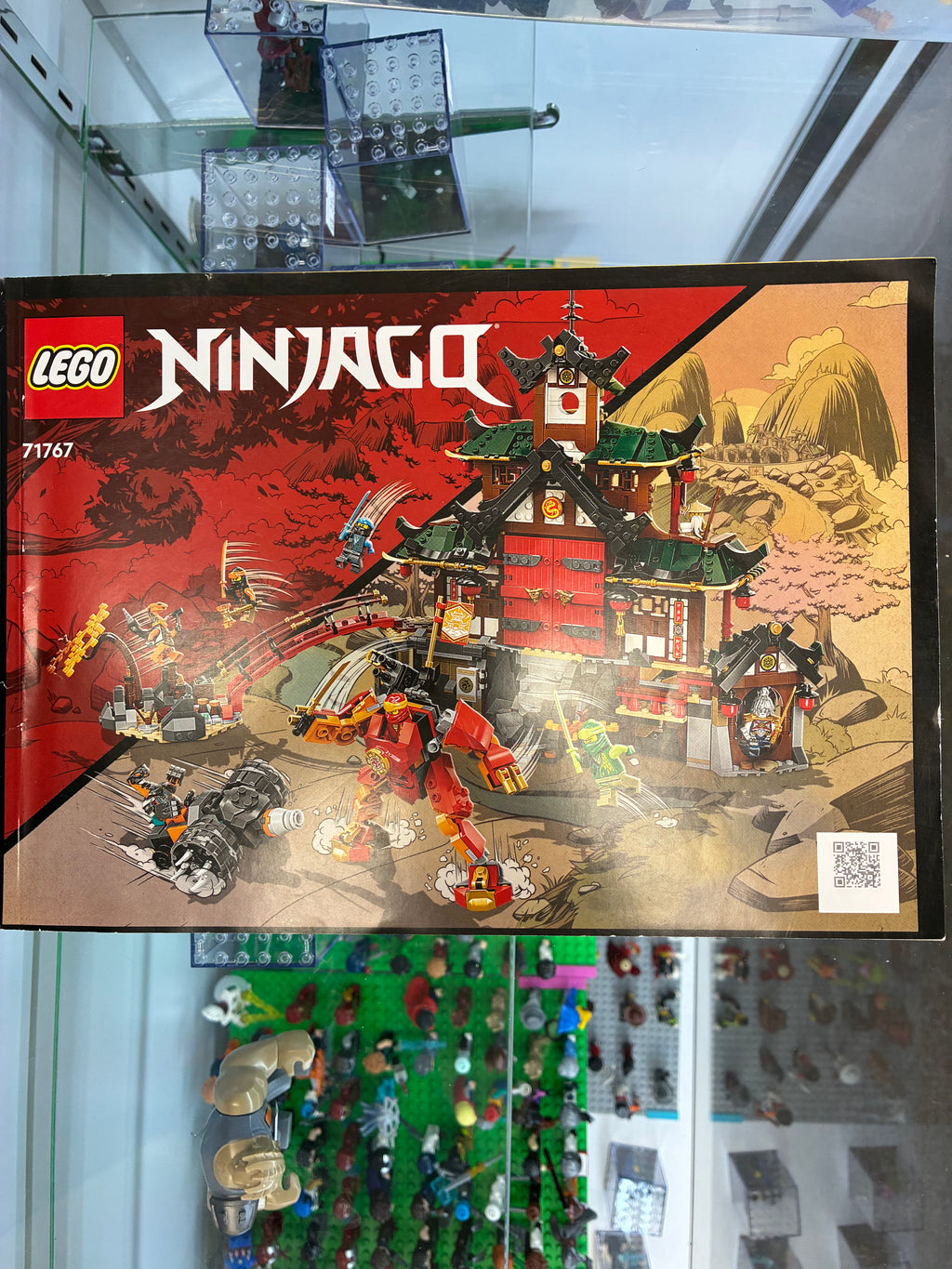 71767 Ninja Dojo Temple *MISSING 4 FIGS* - Used