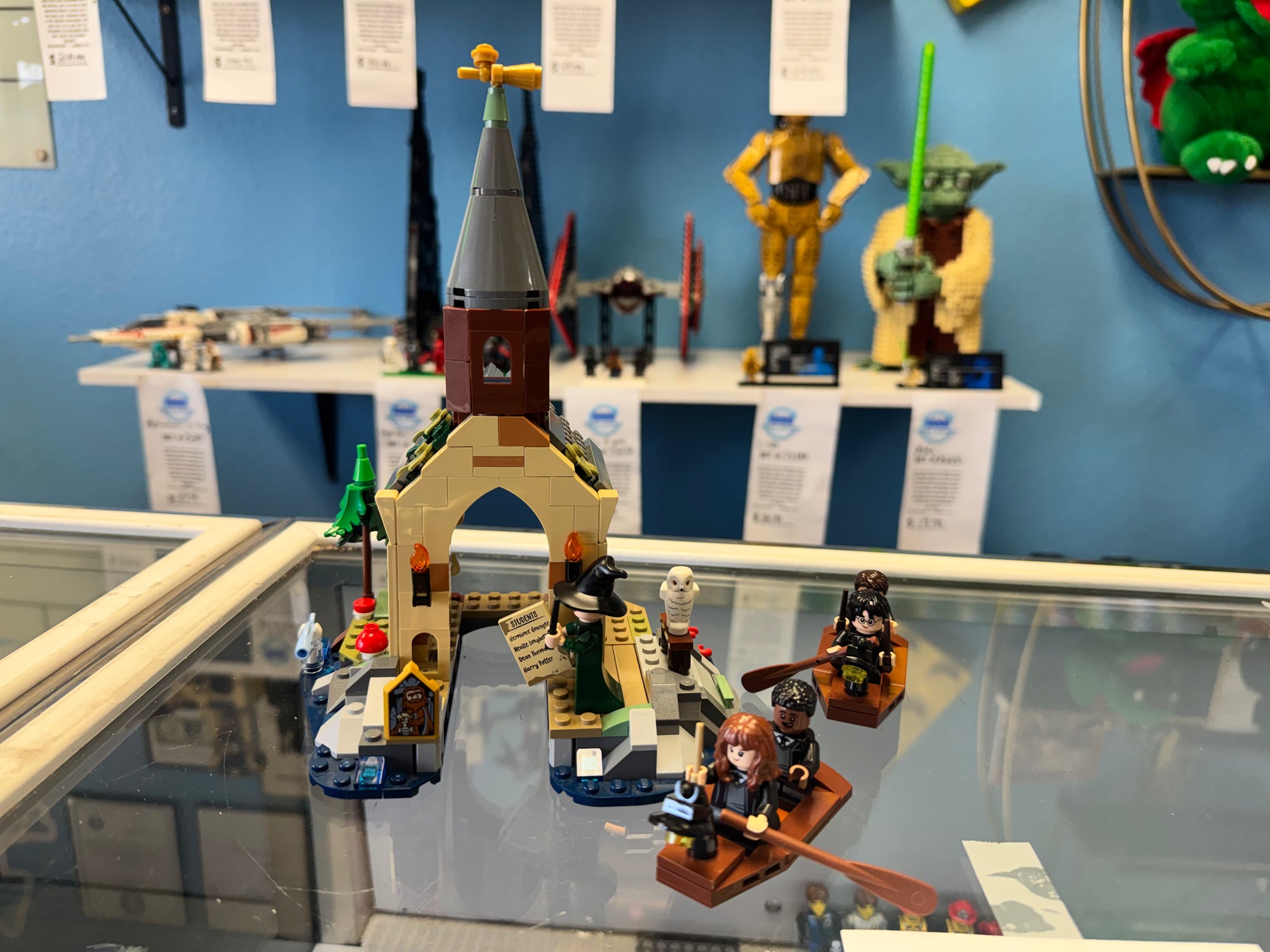 76426 Castle Boat House Harry Potter - Used