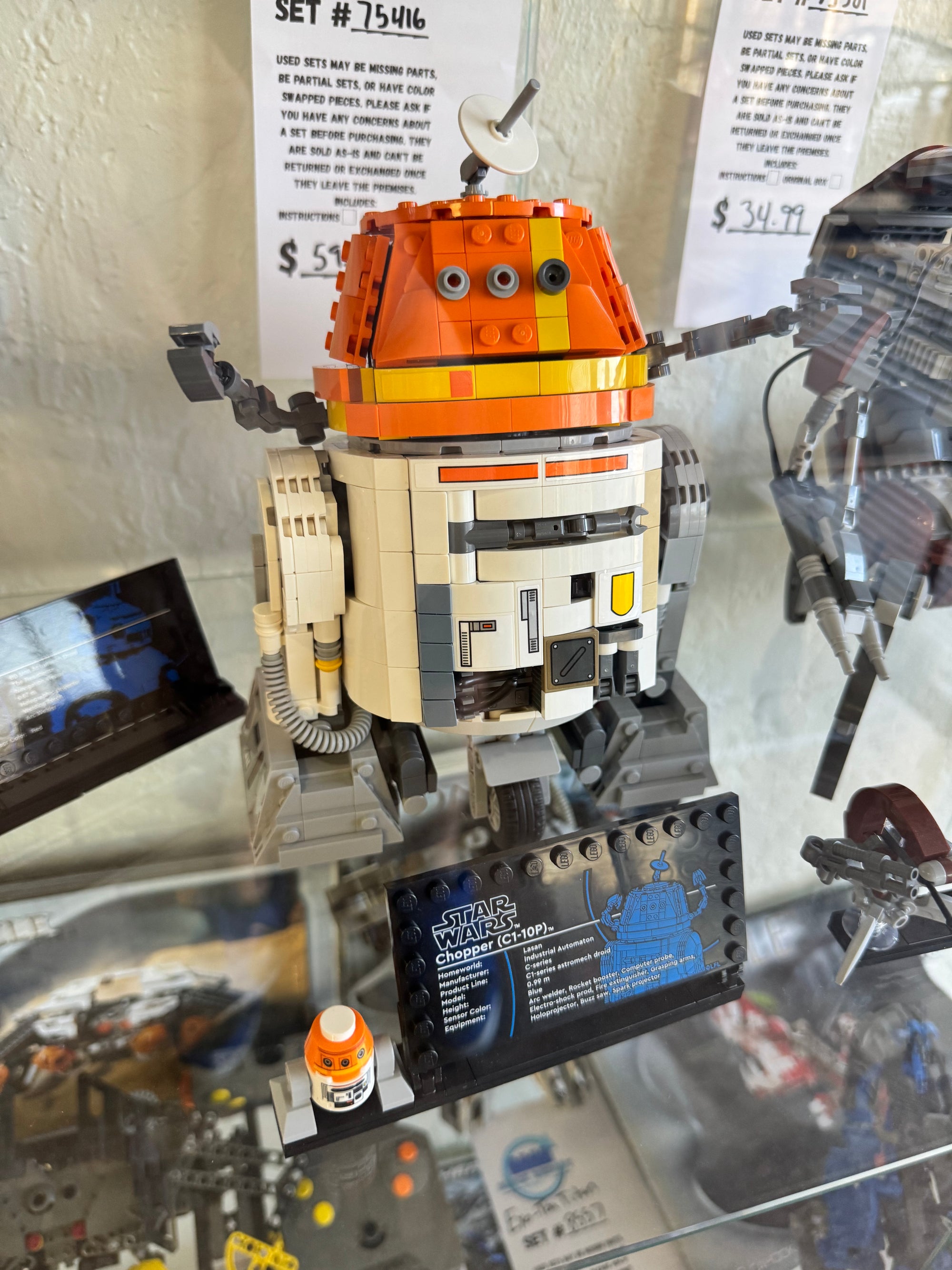 75416 Chopper Buildable Figure - Used