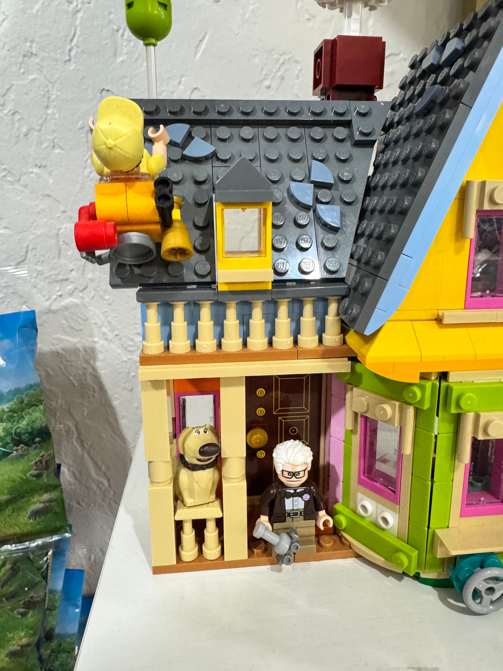 43217 Disney Up House - Used